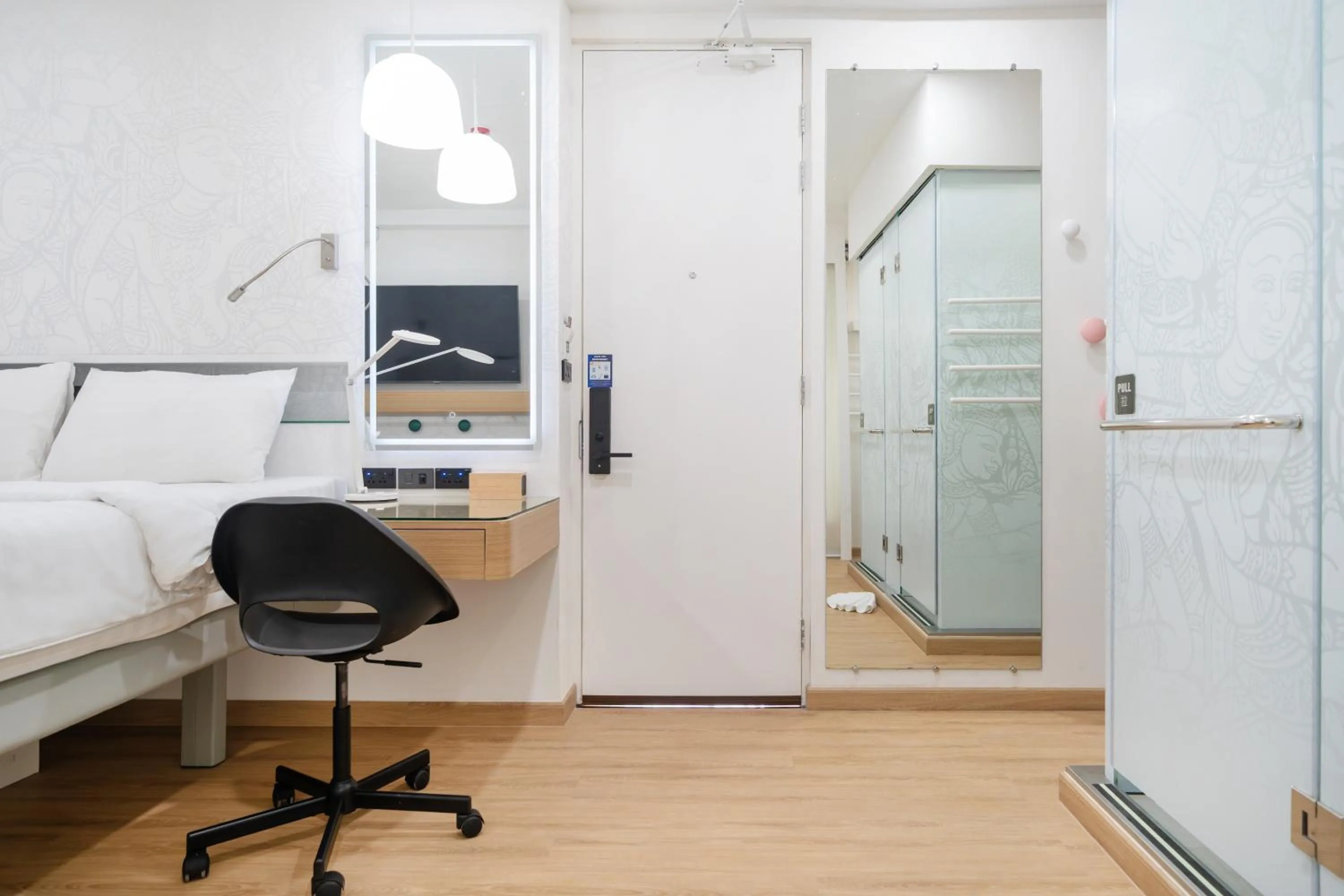 Bedroom, Bed in The Color Kata