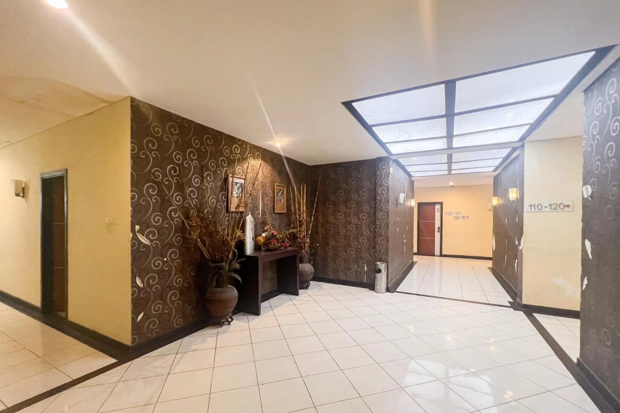 Property building in Urbanview Trisula Hotel Makassar