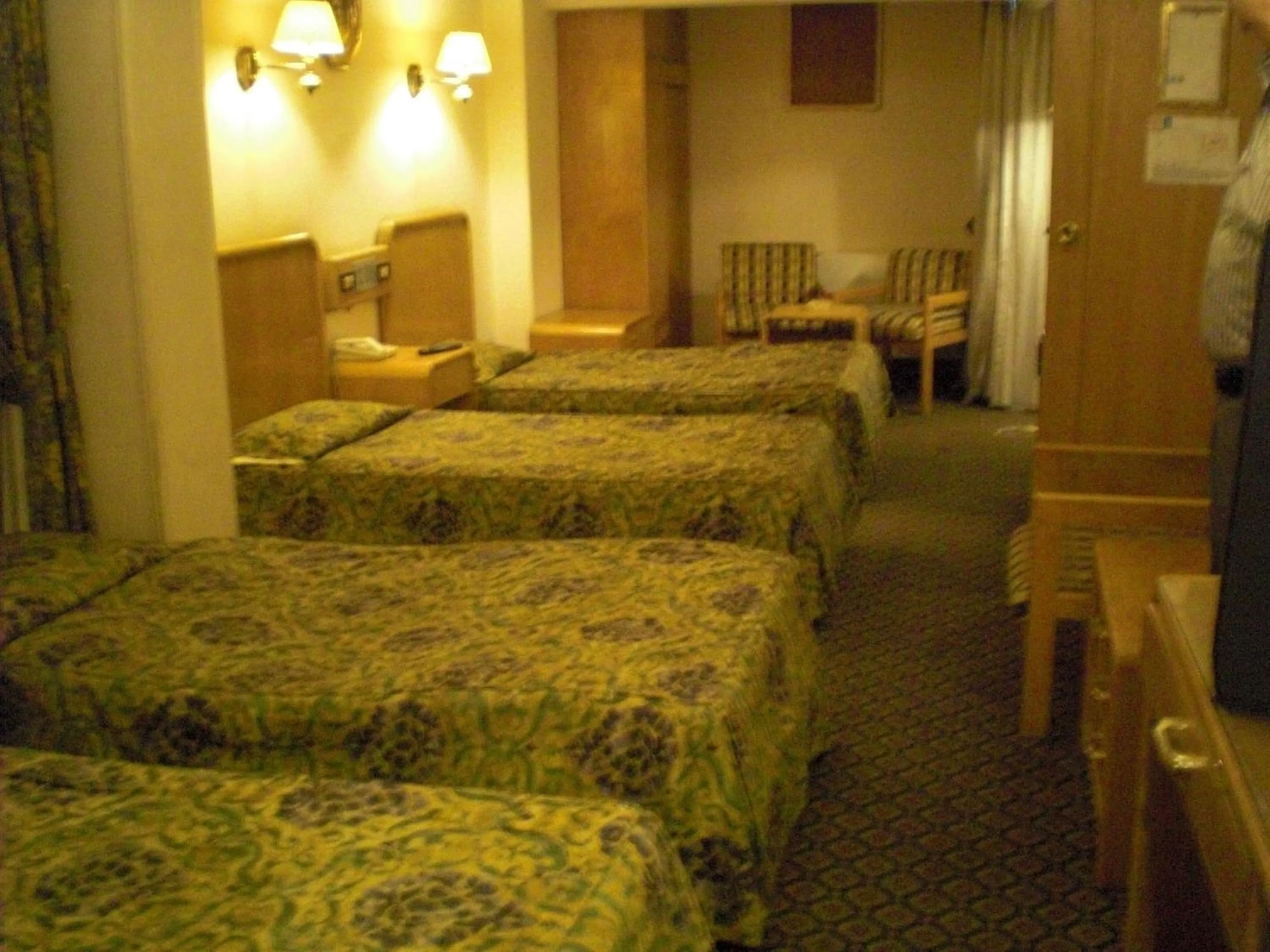 Photo of the whole room in Philippe Luxor Hotel