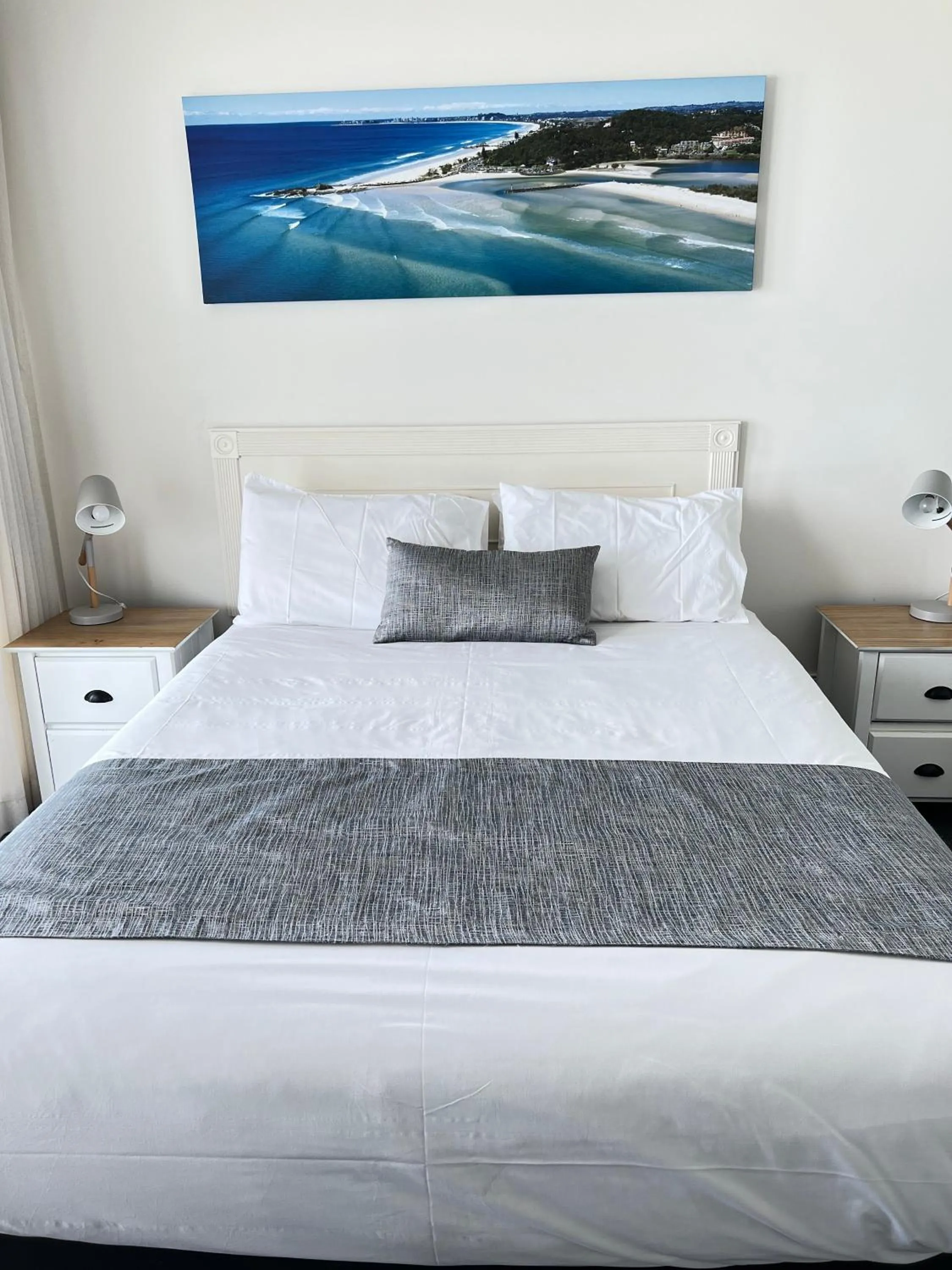 Bedroom, Bed in Regency on the Beach