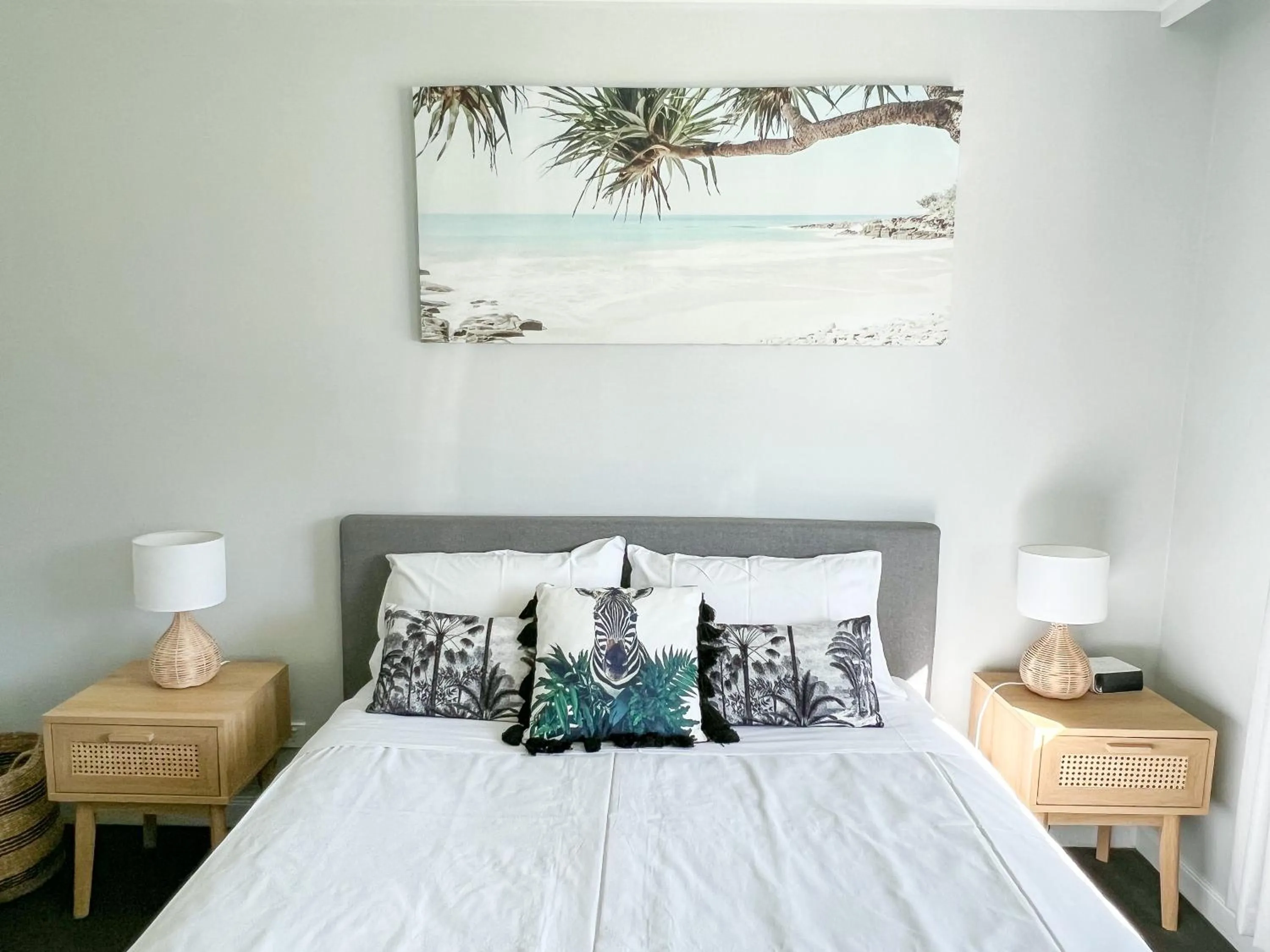 Bedroom, Bed in Regency on the Beach