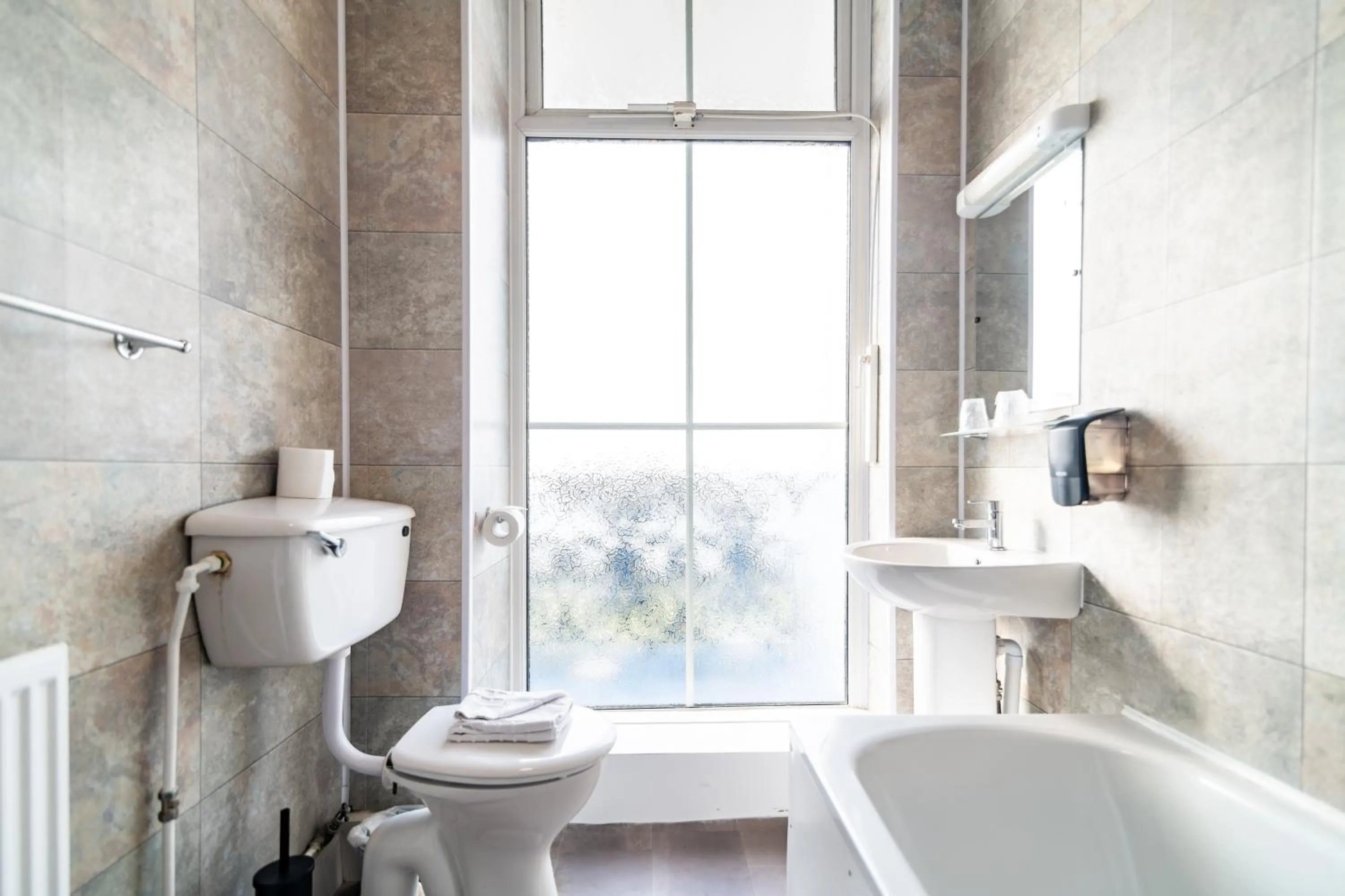 Bathroom in The Southcliff Hotel