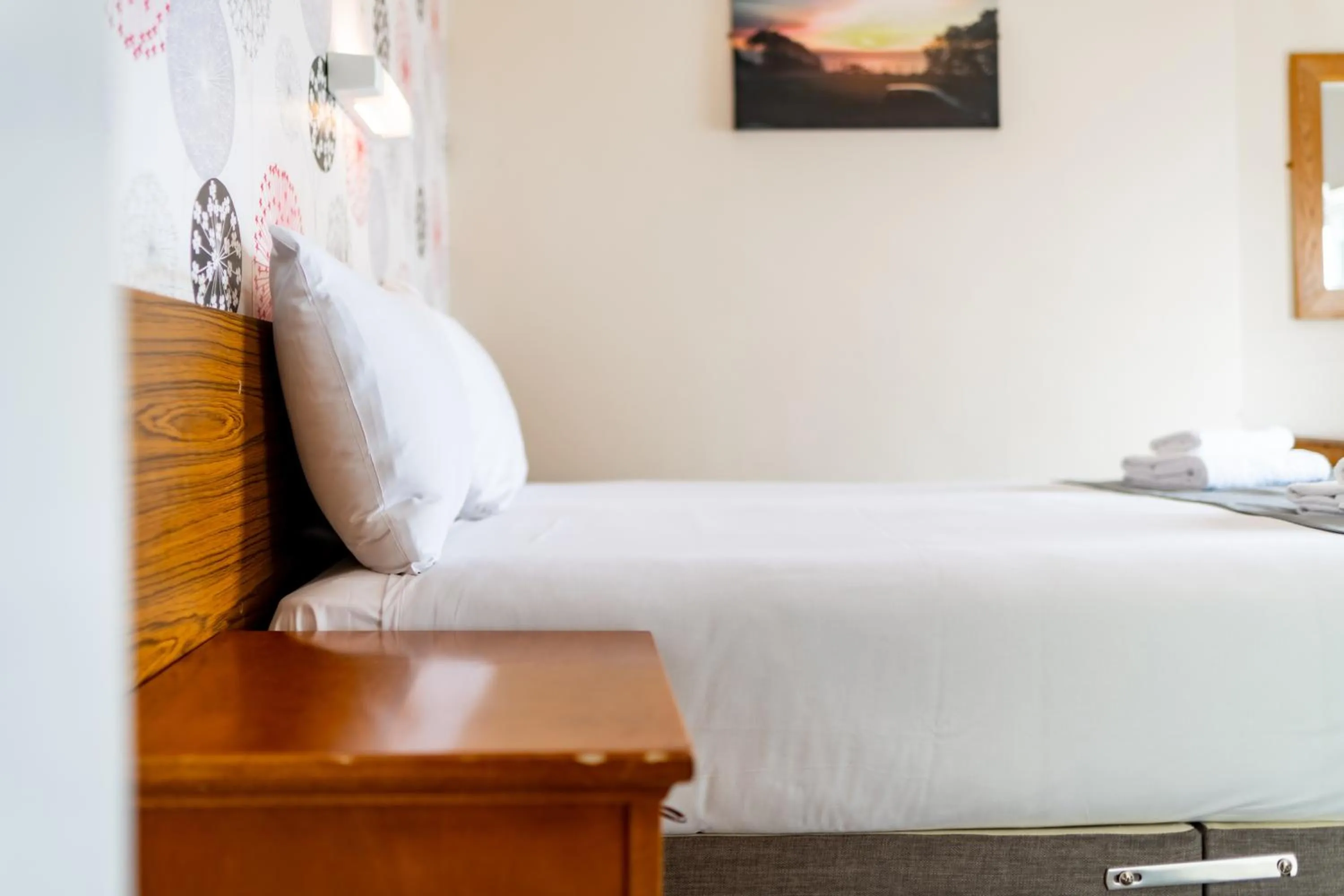 Bed in The Southcliff Hotel