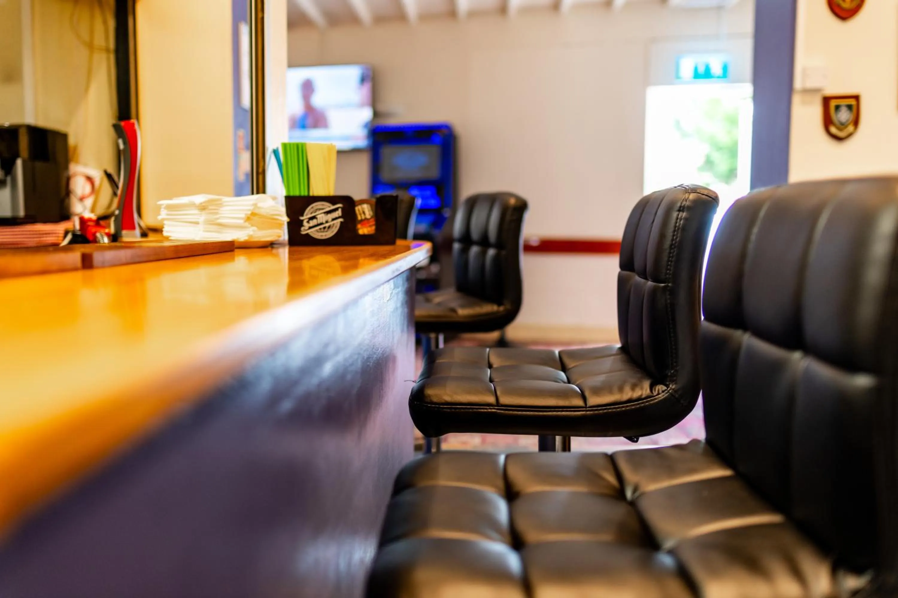 Lounge or bar in The Southcliff Hotel