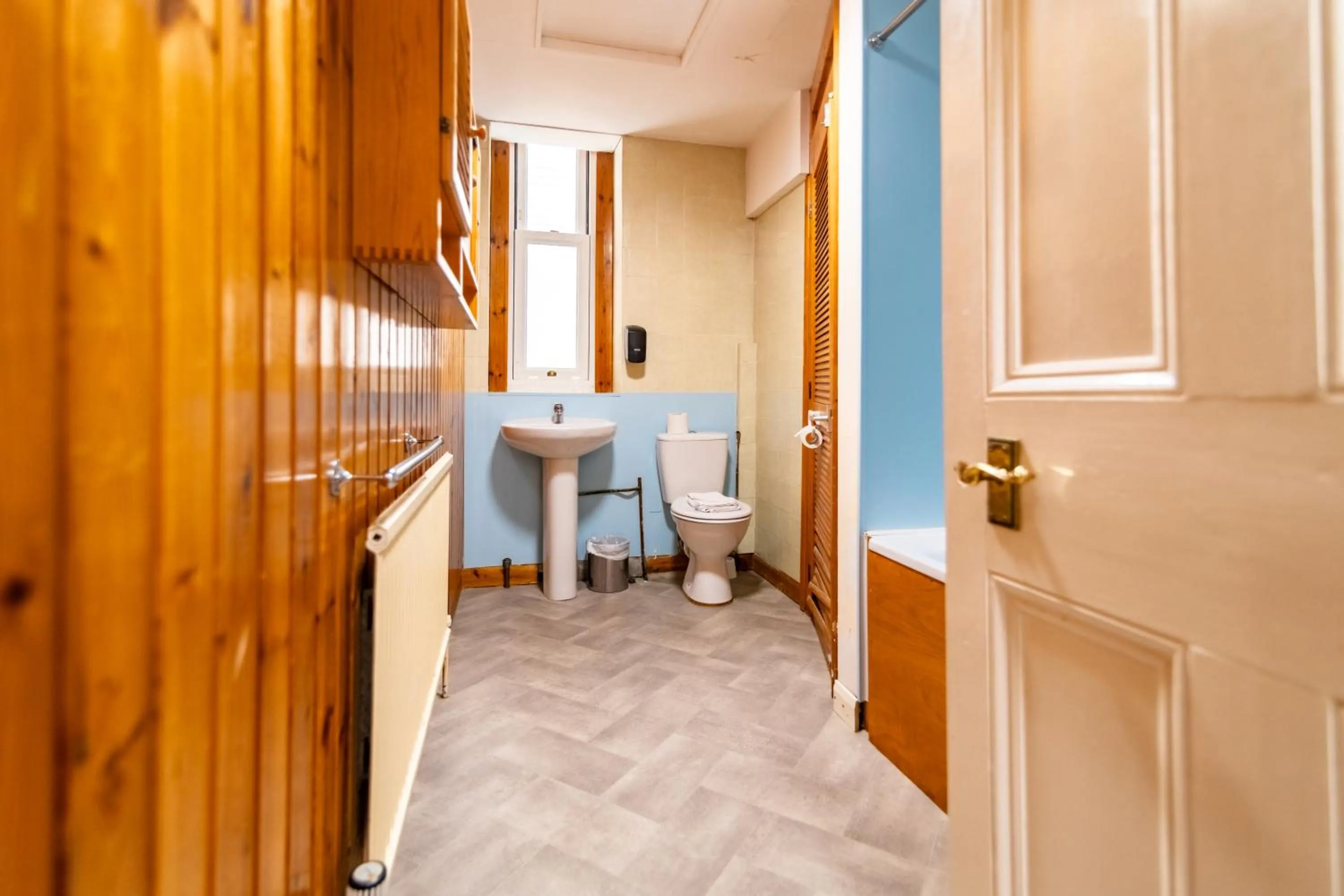 Bathroom in The Southcliff Hotel