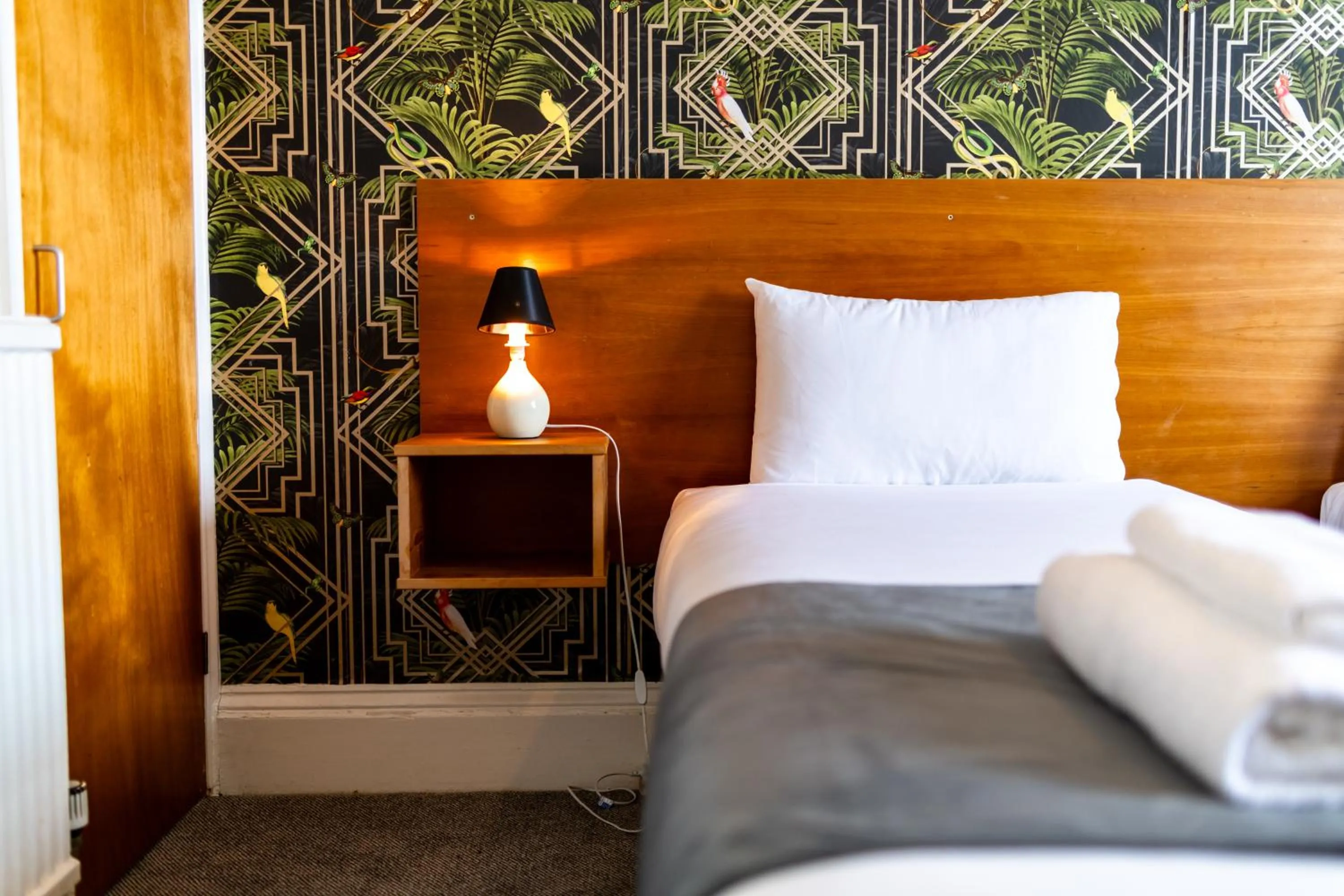 Bed in The Southcliff Hotel