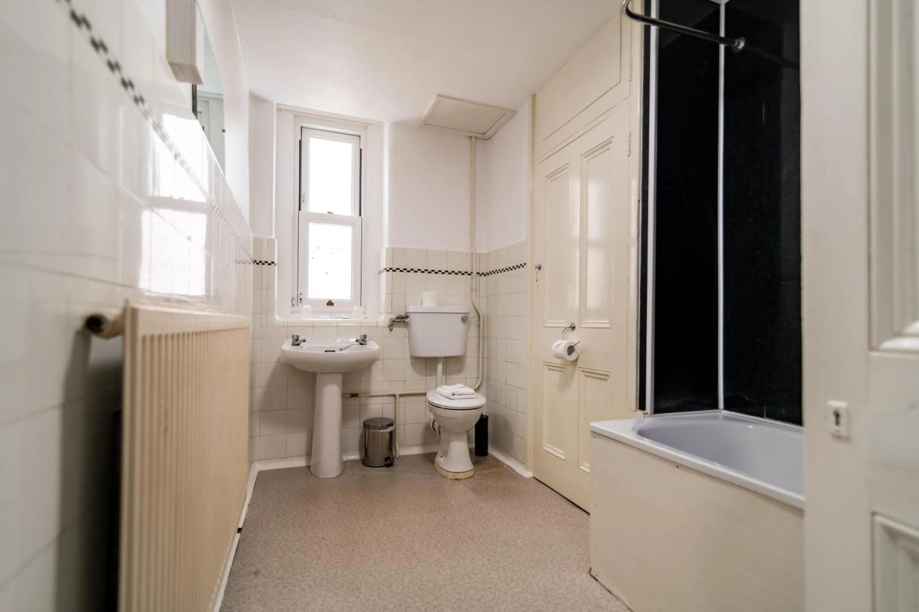 Bathroom in The Southcliff Hotel