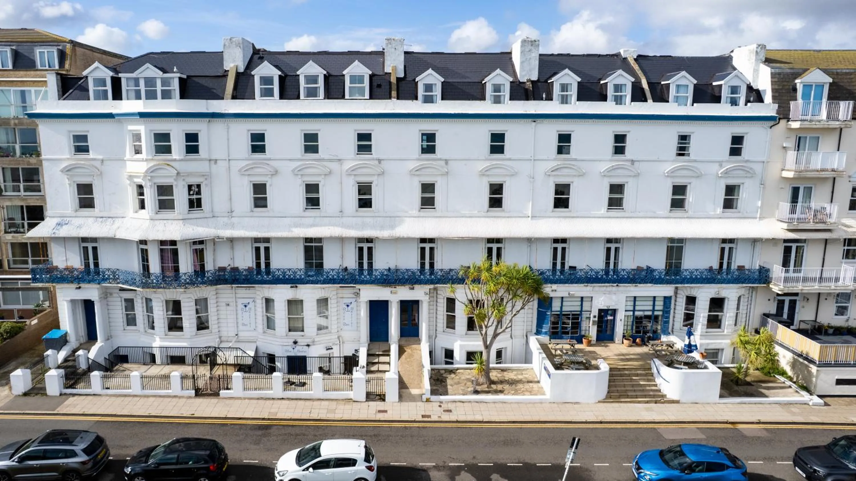 Property building in The Southcliff Hotel