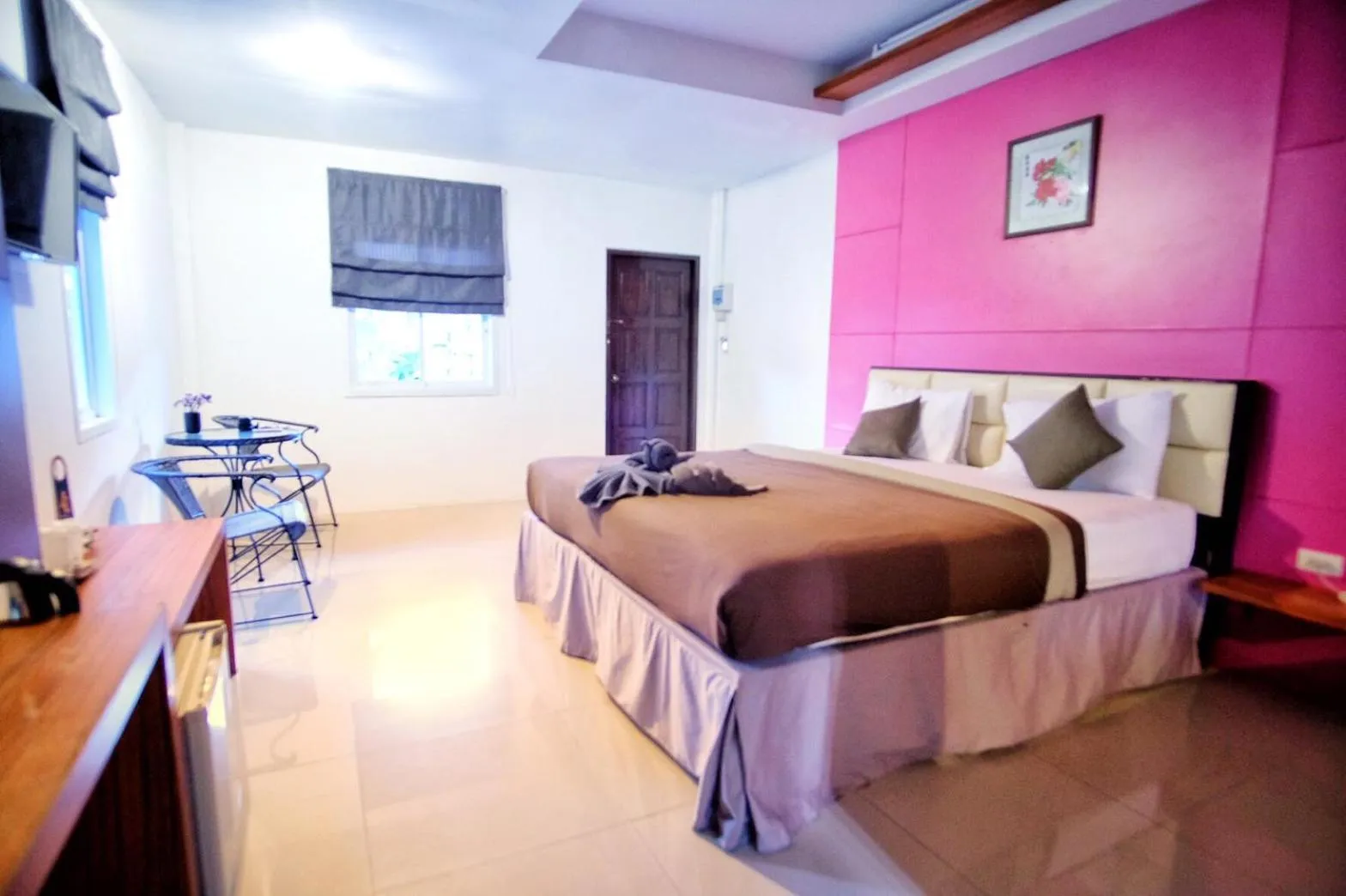 Photo of the whole room, Bed in At Lamai Resort