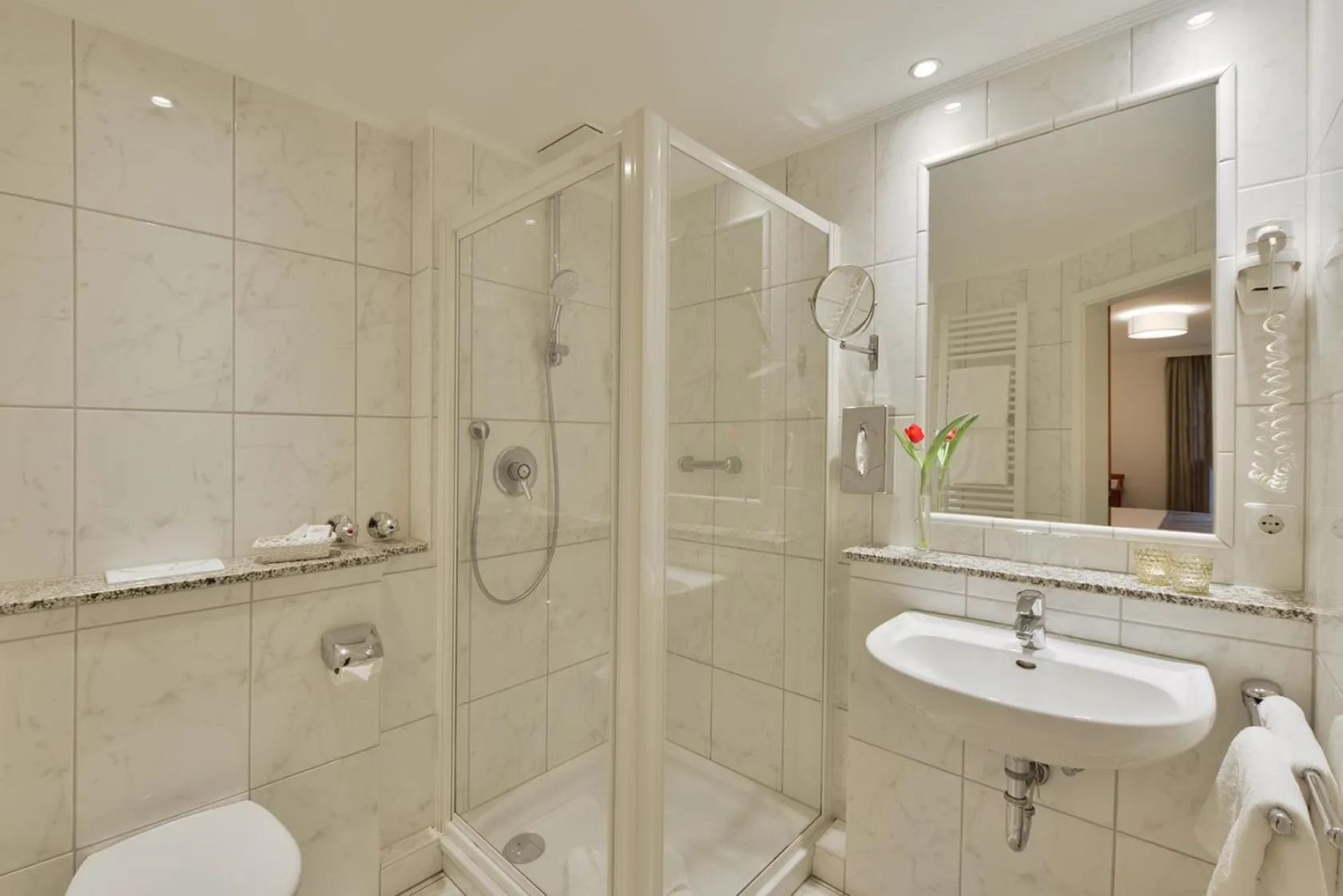 Photo of the whole room in Kurhotel Drei Birken