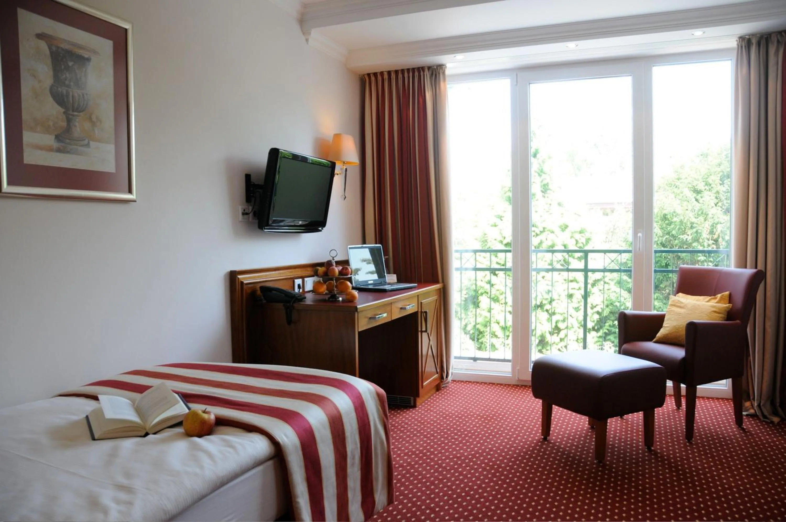 Day, Bed in Kurhotel Drei Birken