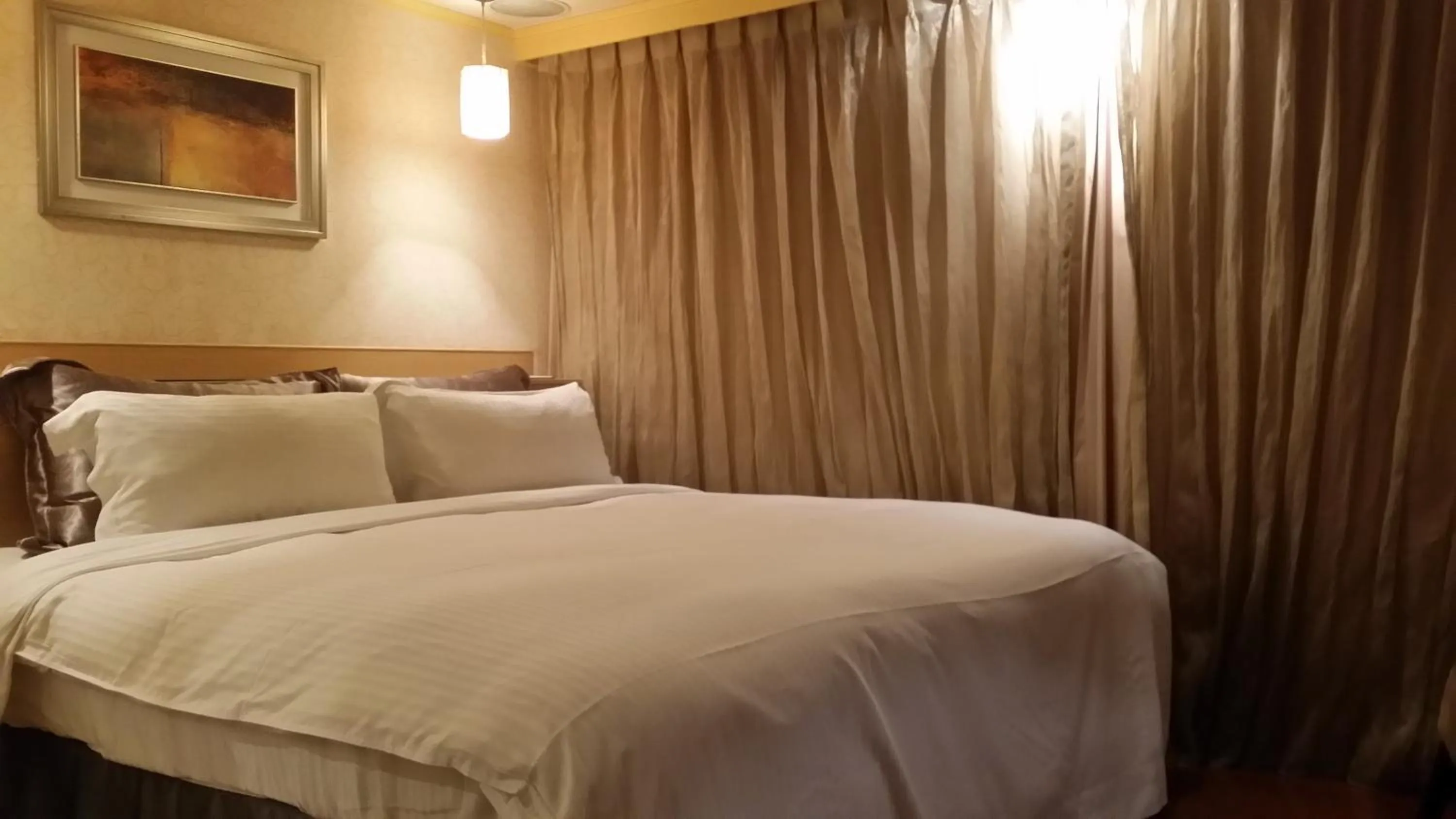 Bed in The Moon Hotel