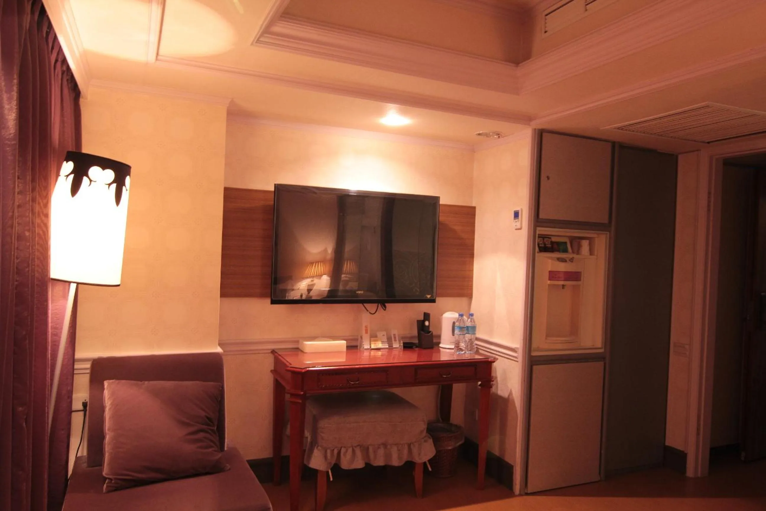 Decorative detail in The Moon Hotel