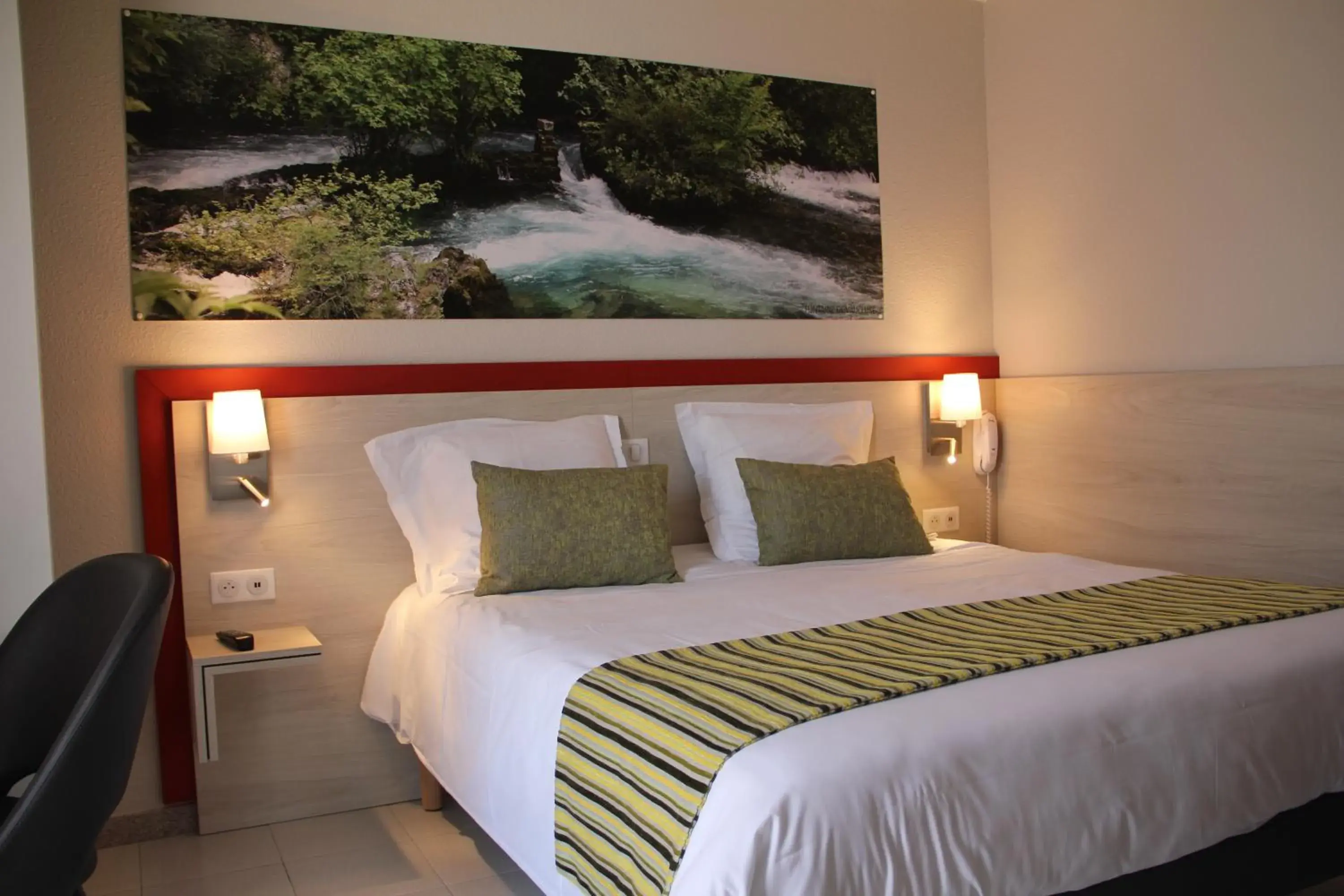 Superior Double Room in Hôtel Saint Louis Superior Double Room in Hôtel Saint Louis