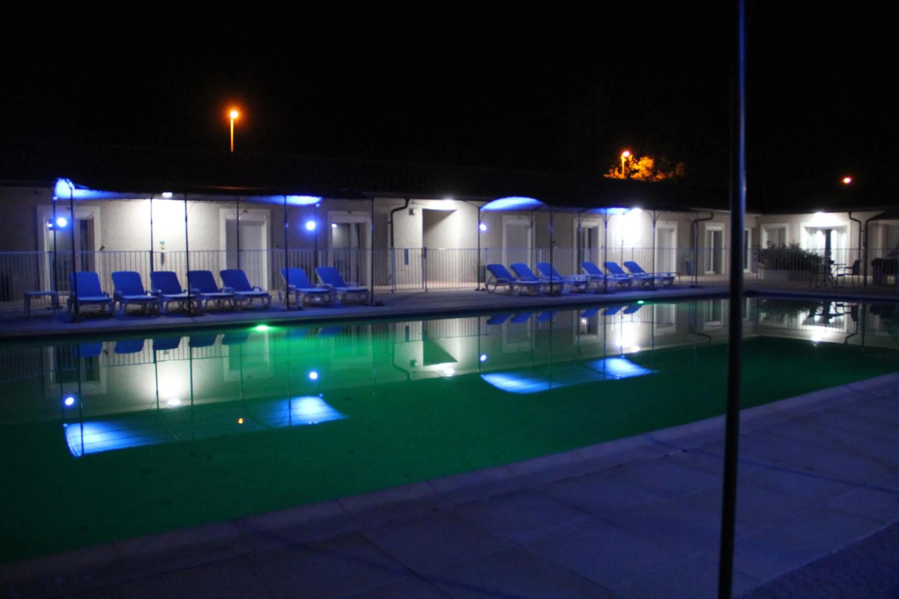 Swimming pool in Hôtel Saint Louis