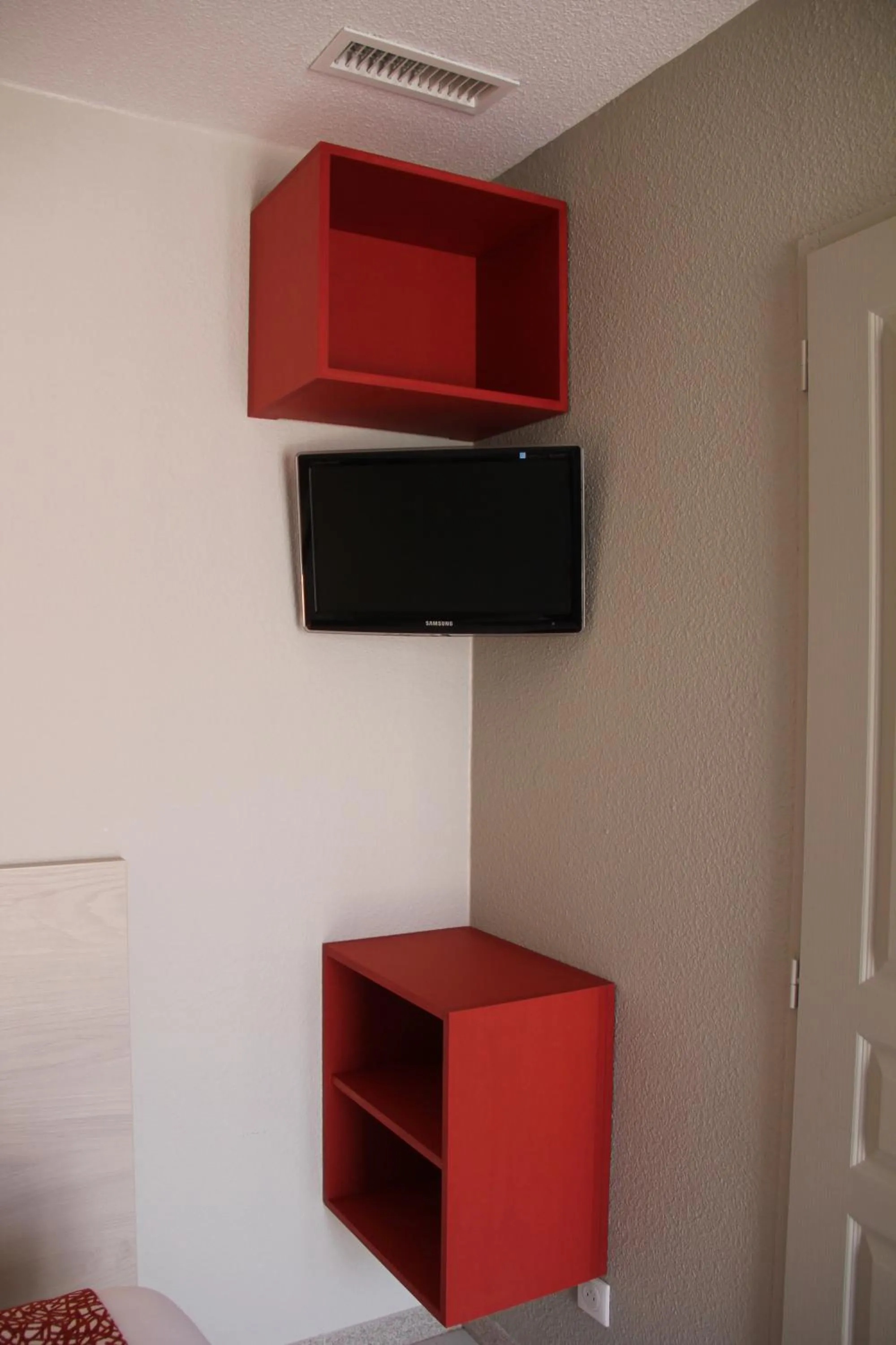 Decorative detail in Hôtel Saint Louis