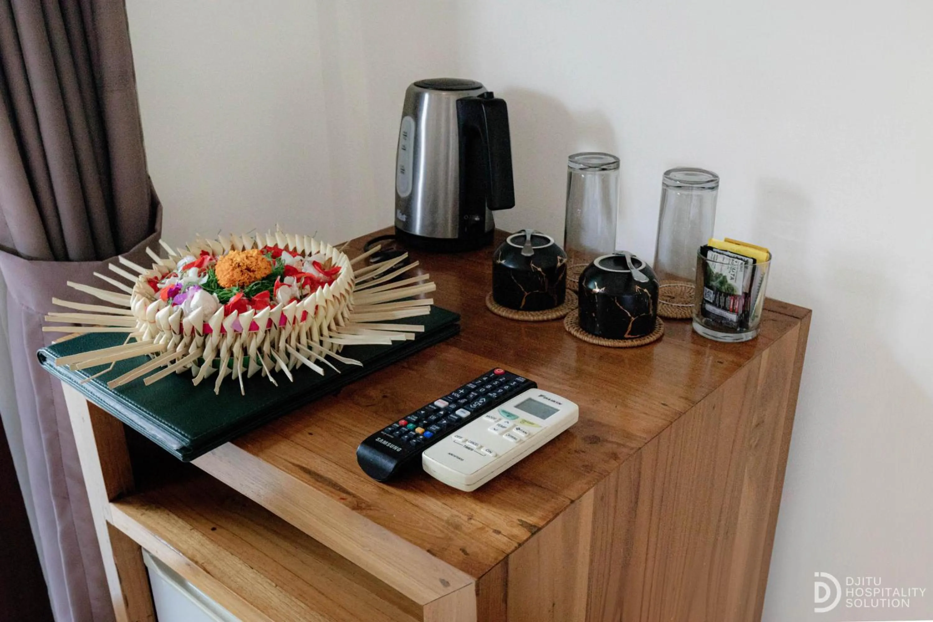 Coffee/tea facilities in Green Sala Villa