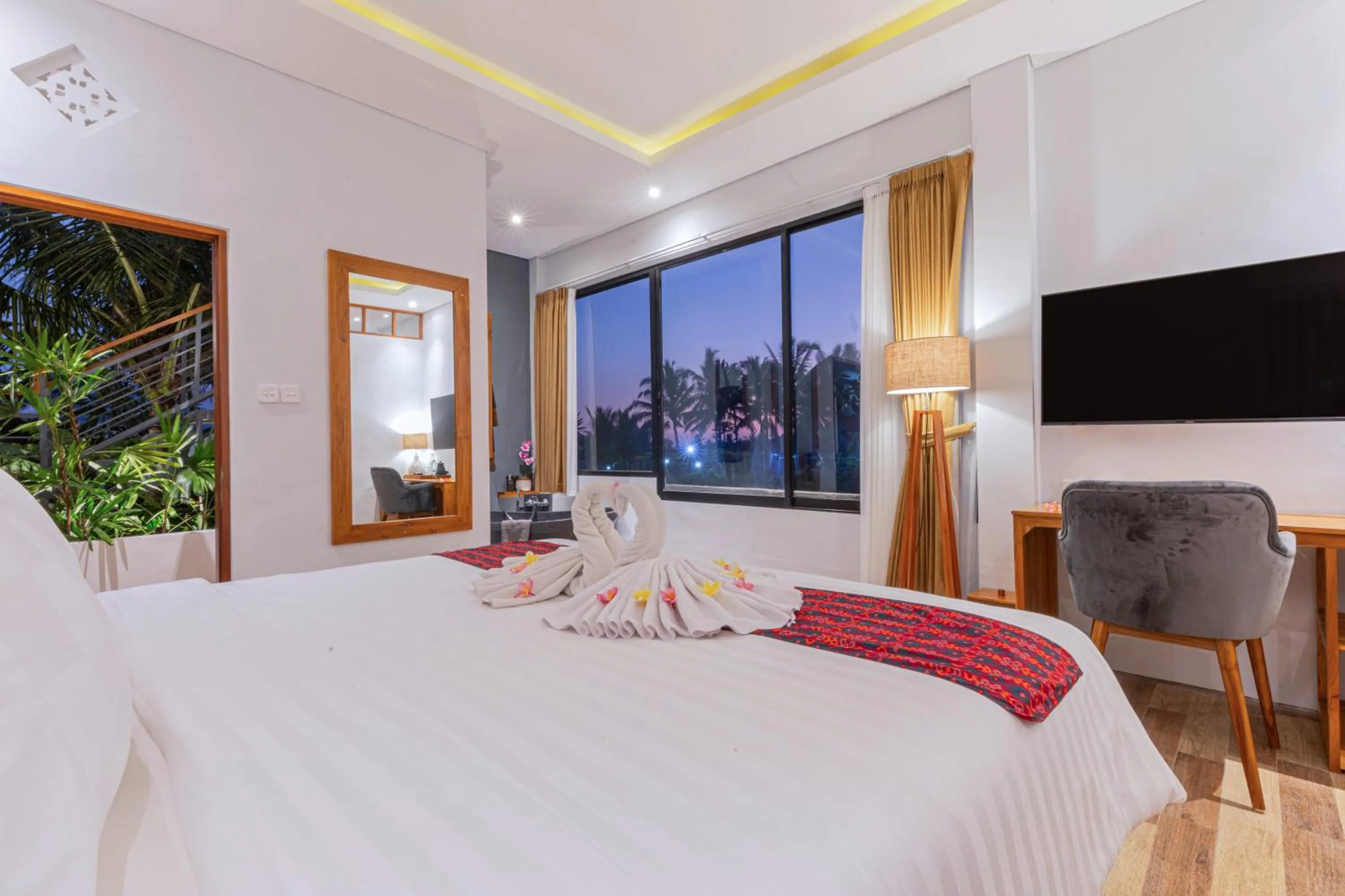 Panoramic Deluxe Room - 1st Floor in Green Sala Villa