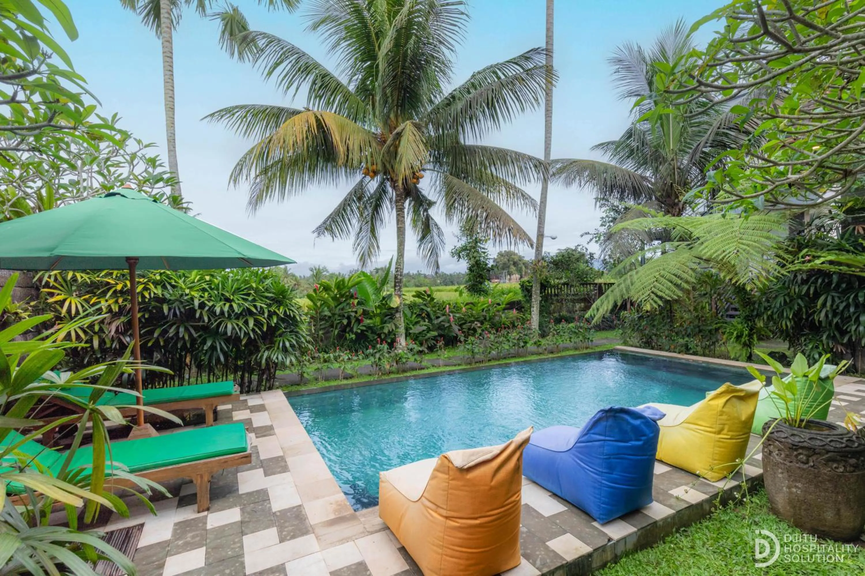 Day in Green Sala Villa