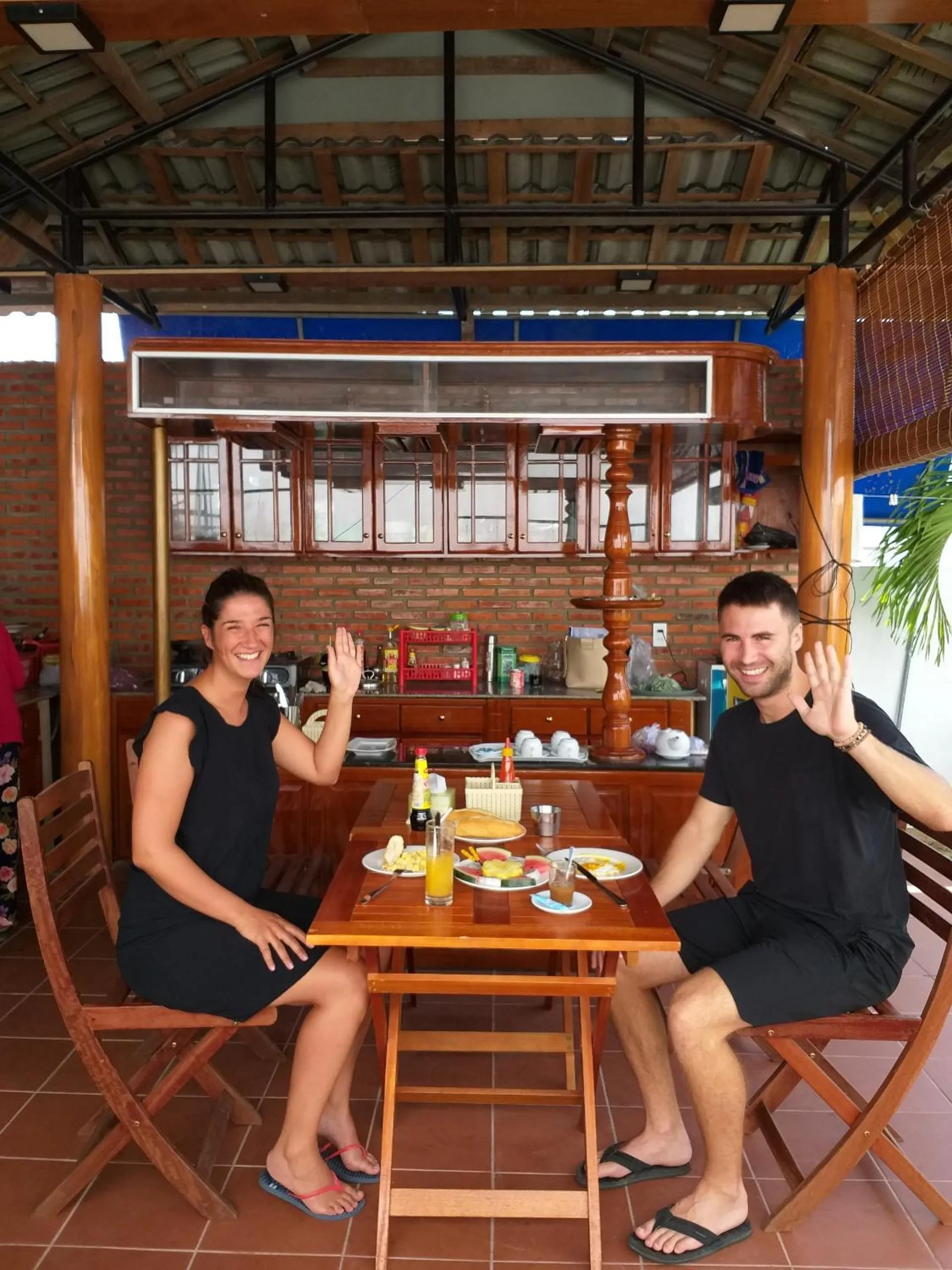 Restaurant/places to eat in An Bang Golden Beach Villa