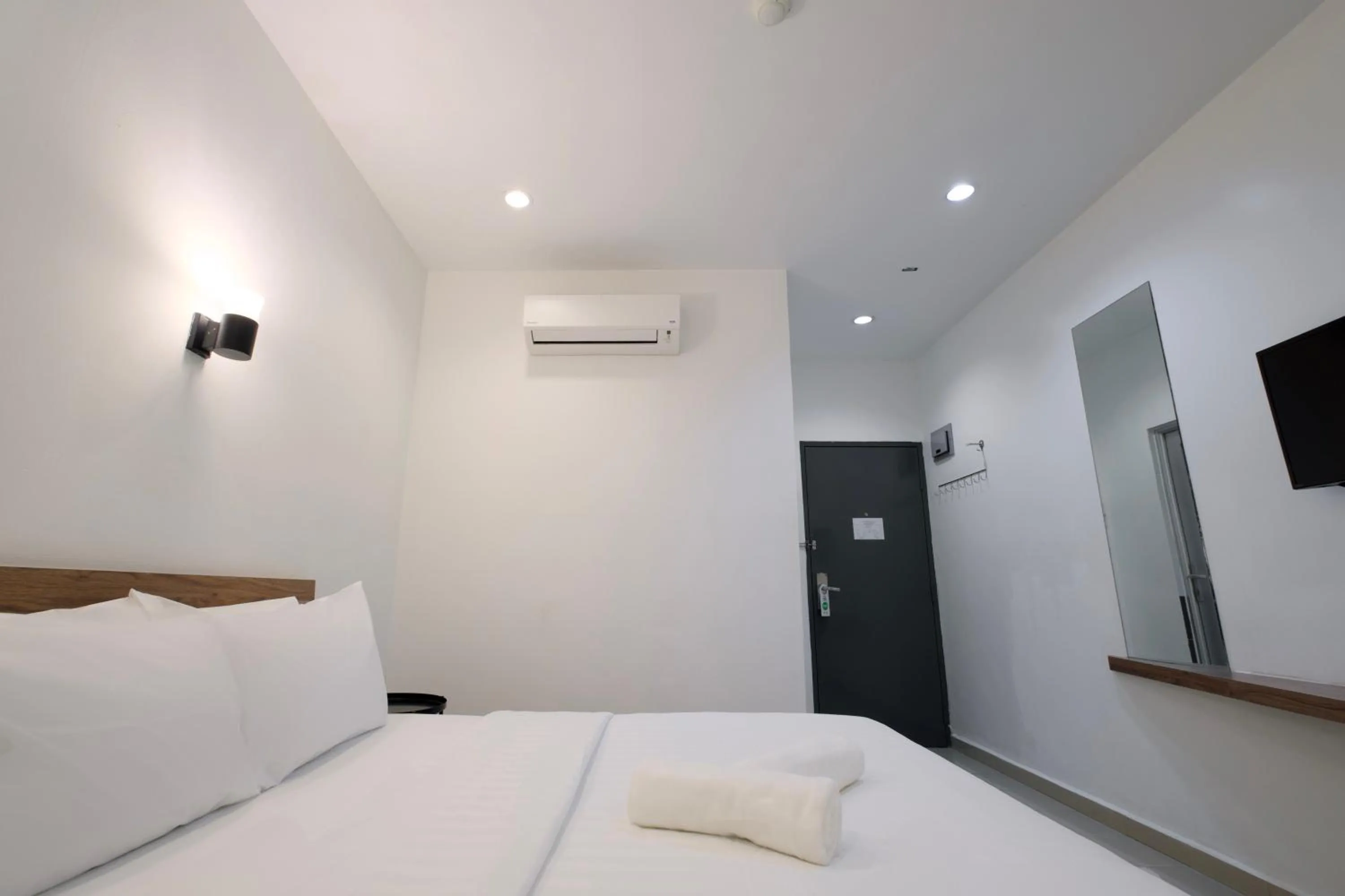 Photo of the whole room, Bed in T Hotel Changlun