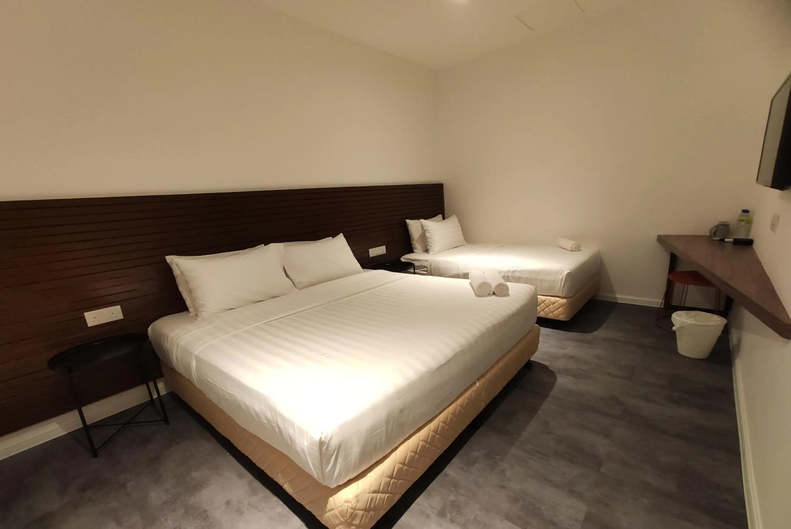 Bed in T Hotel Tandop