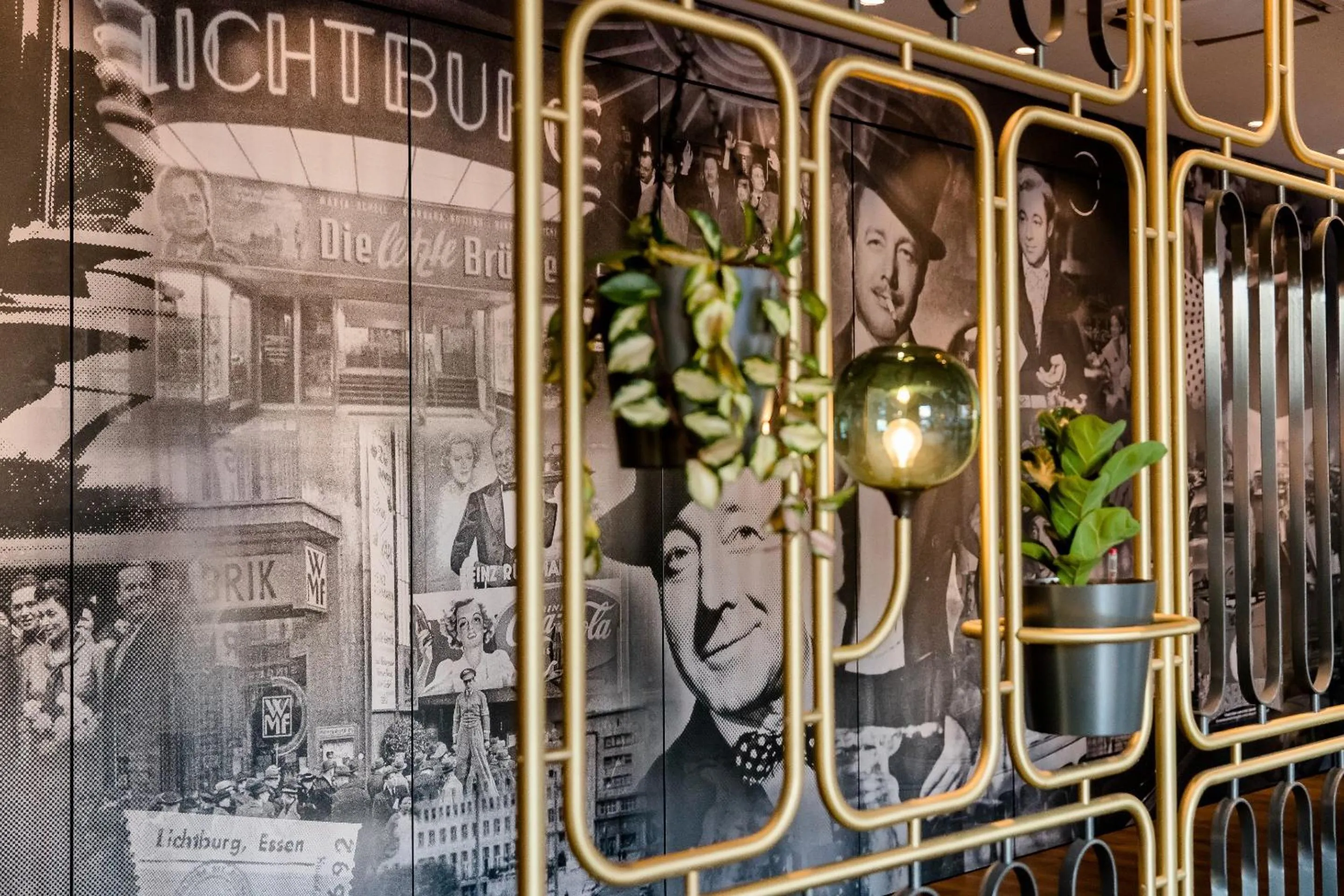 Lounge or bar in Motel One Essen