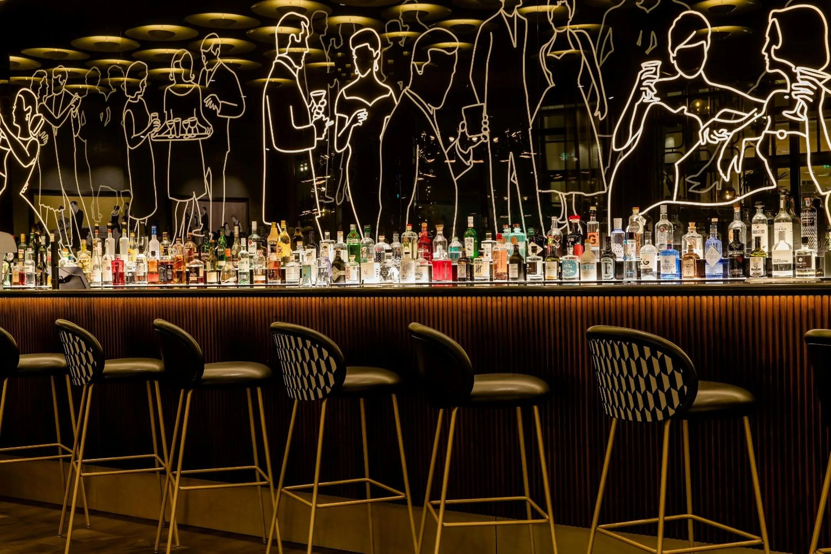 Lounge or bar in Motel One Essen