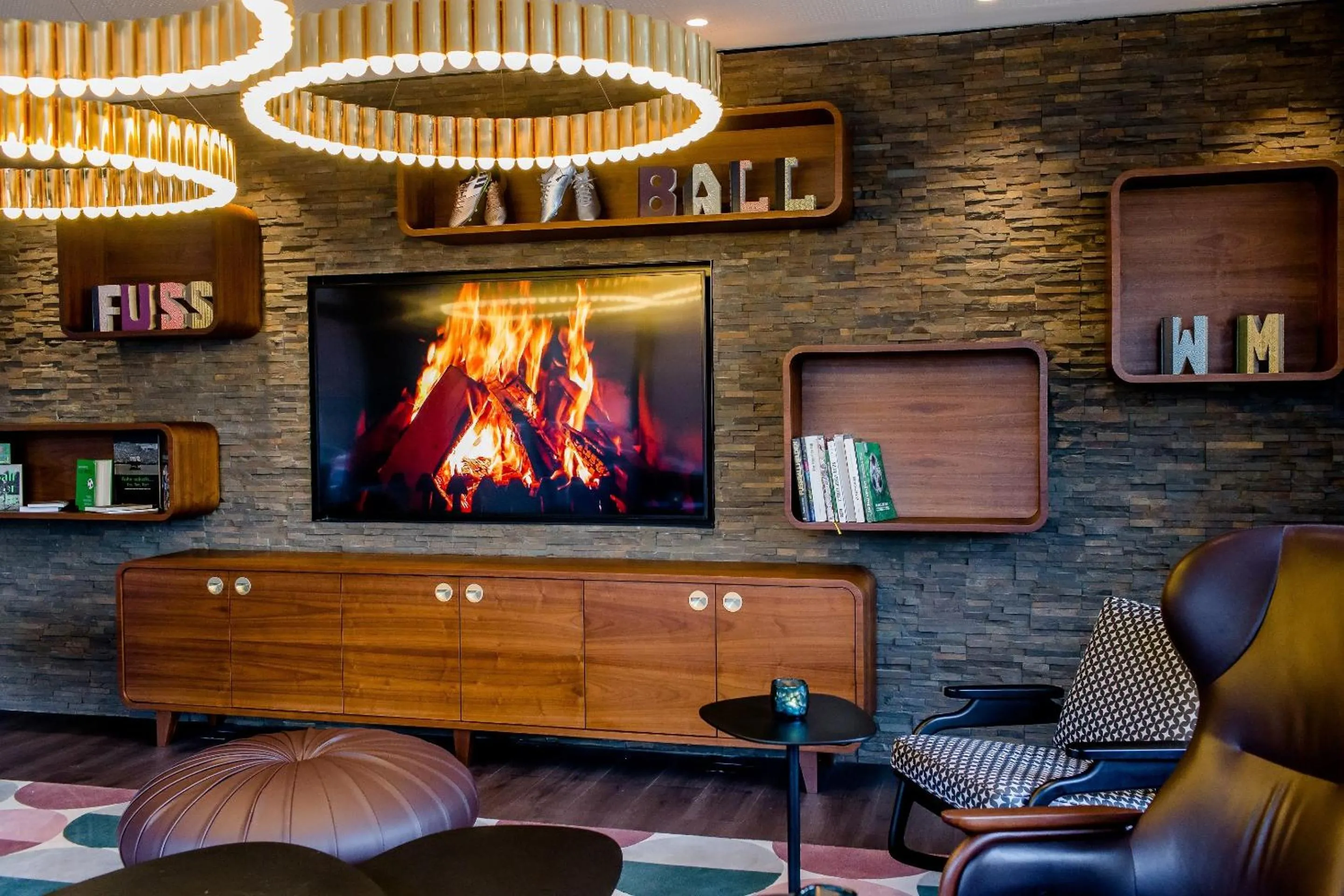 Lounge or bar in Motel One Essen