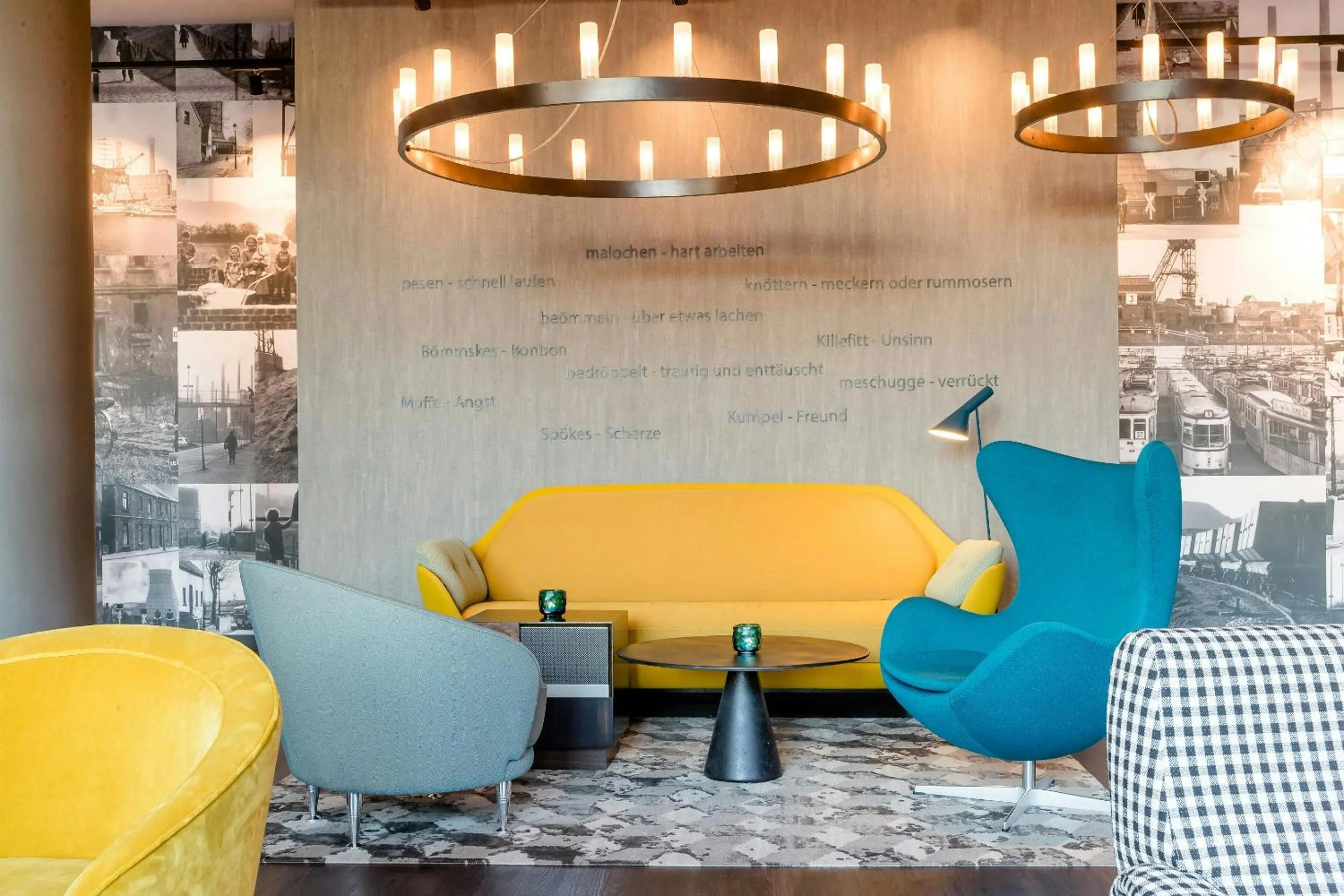 Lounge or bar in Motel One Essen
