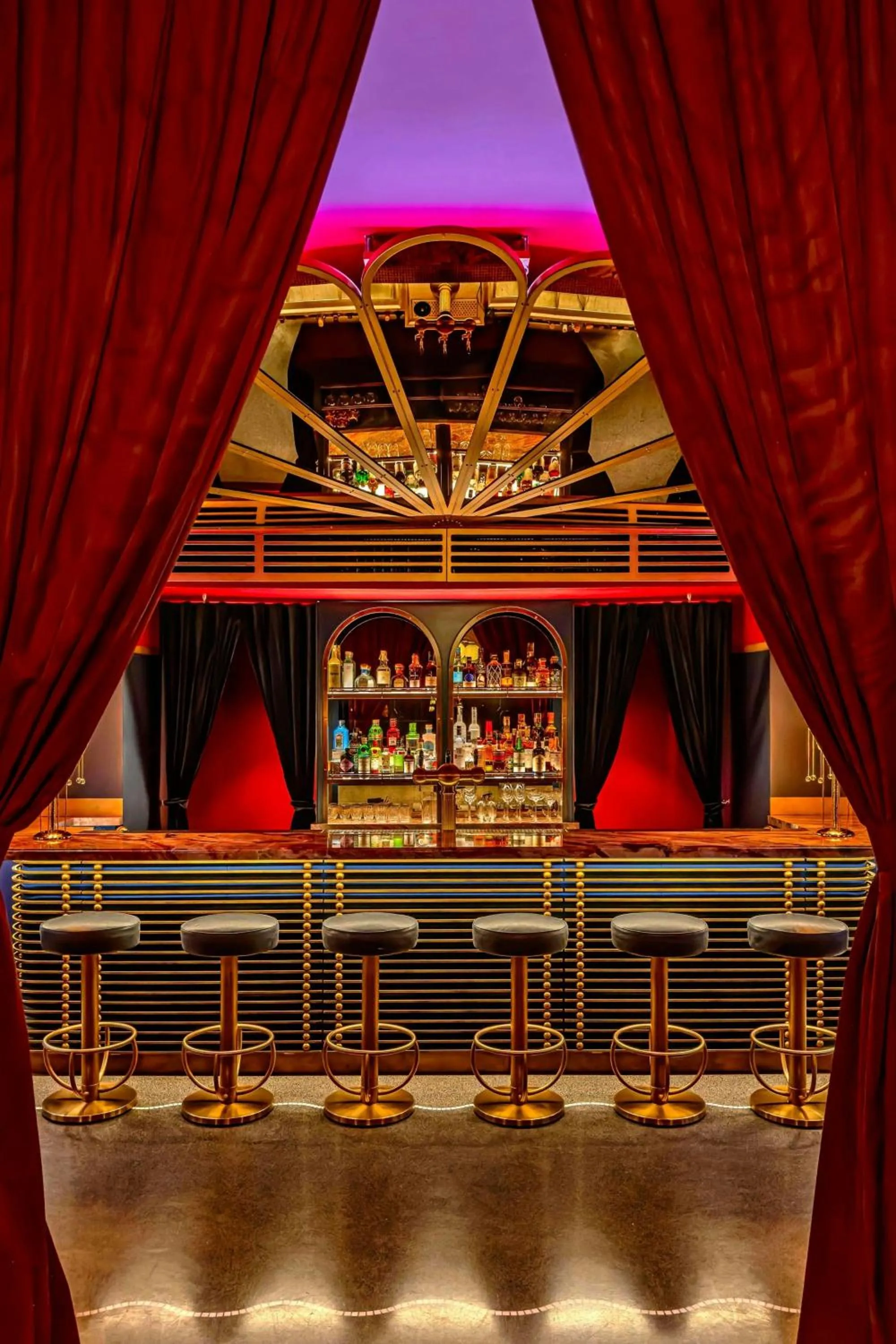 Restaurant/places to eat in W Prague