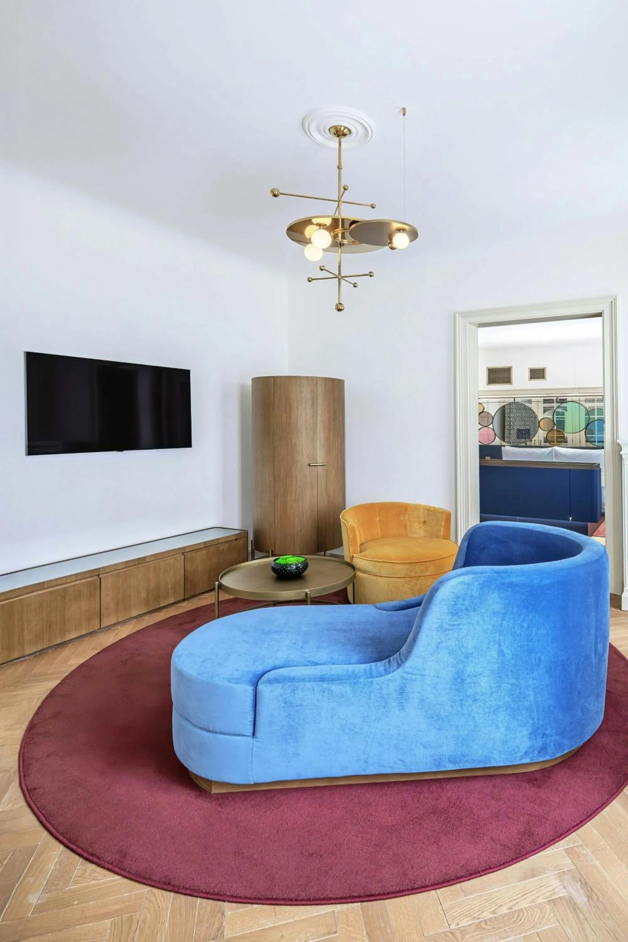 Photo of the whole room in W Prague