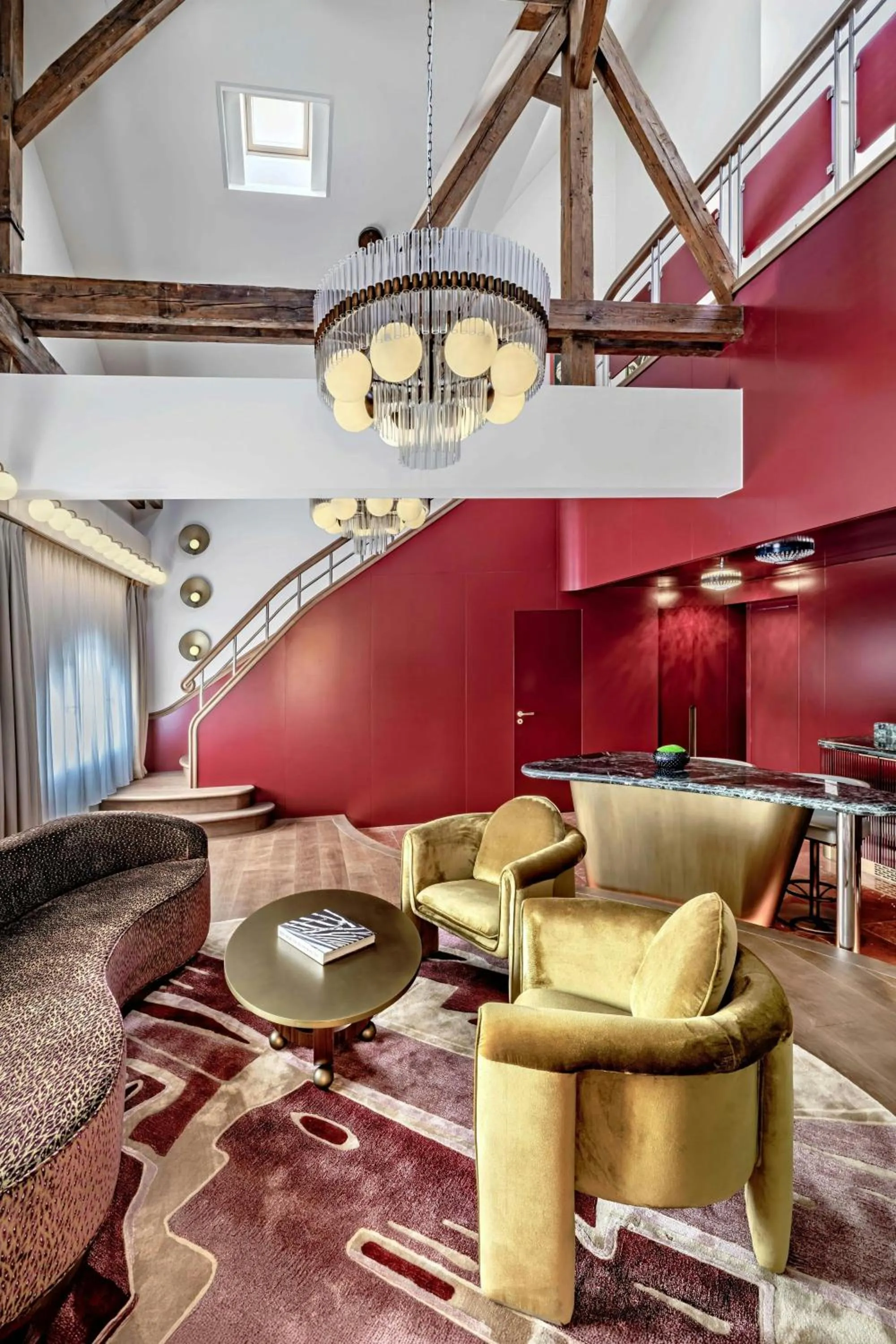 Photo of the whole room in W Prague