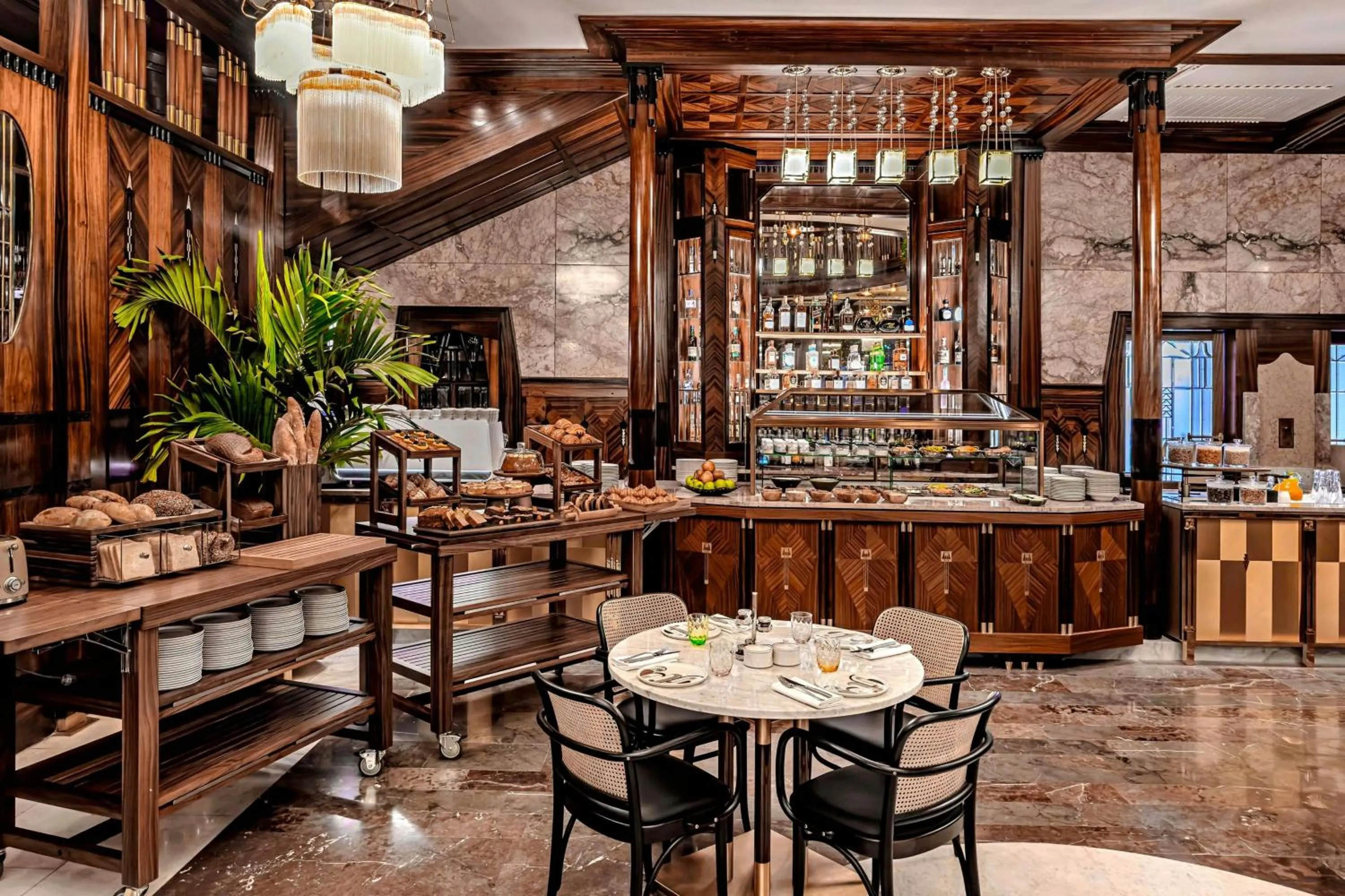 Breakfast in W Prague