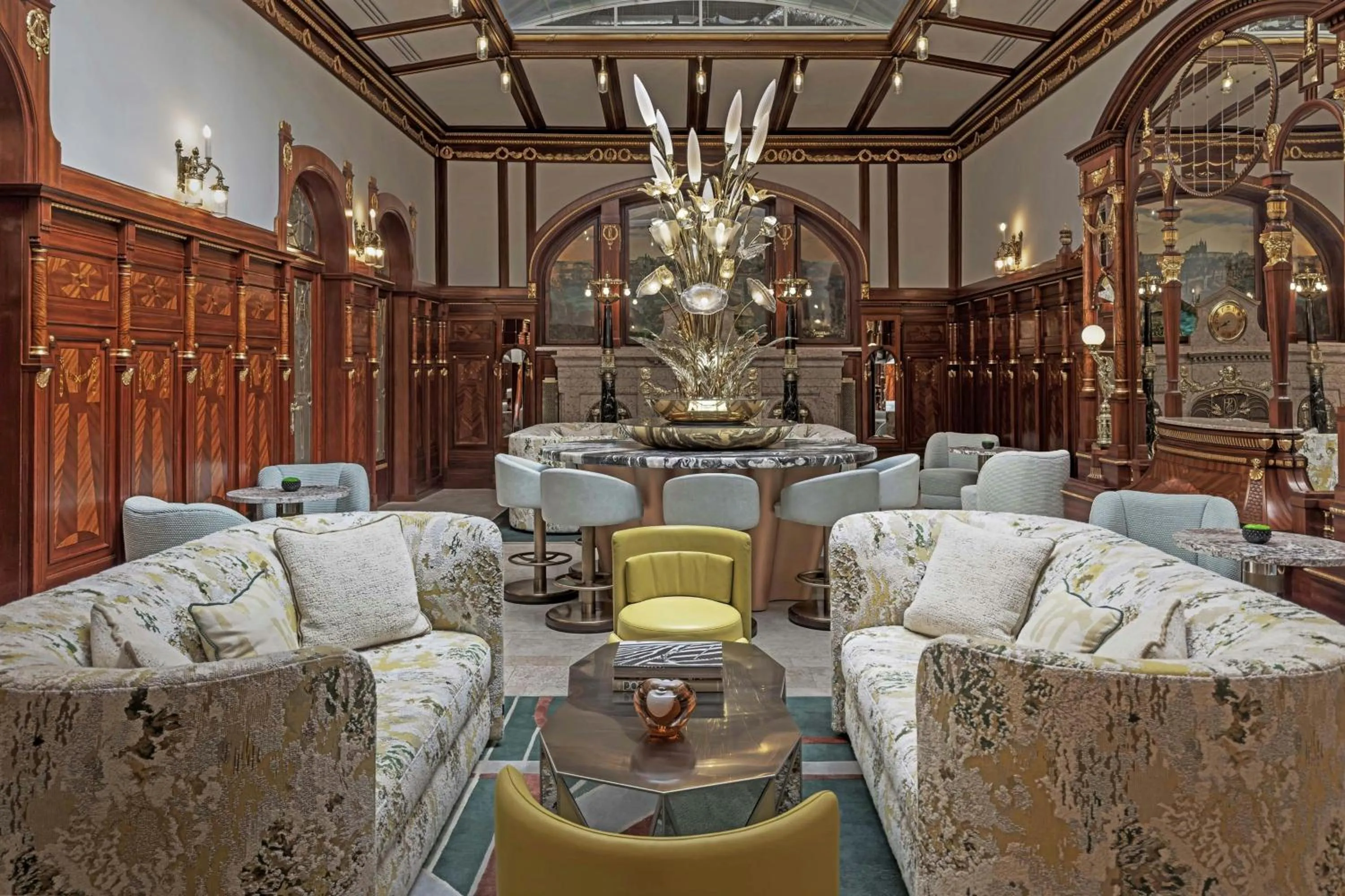 Restaurant/places to eat in W Prague