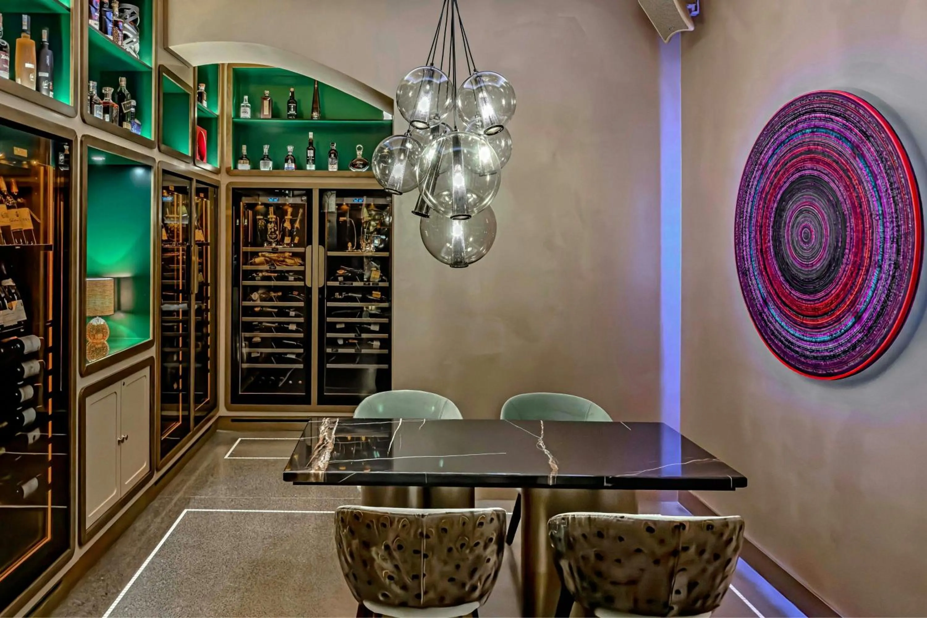 Restaurant/places to eat in W Prague