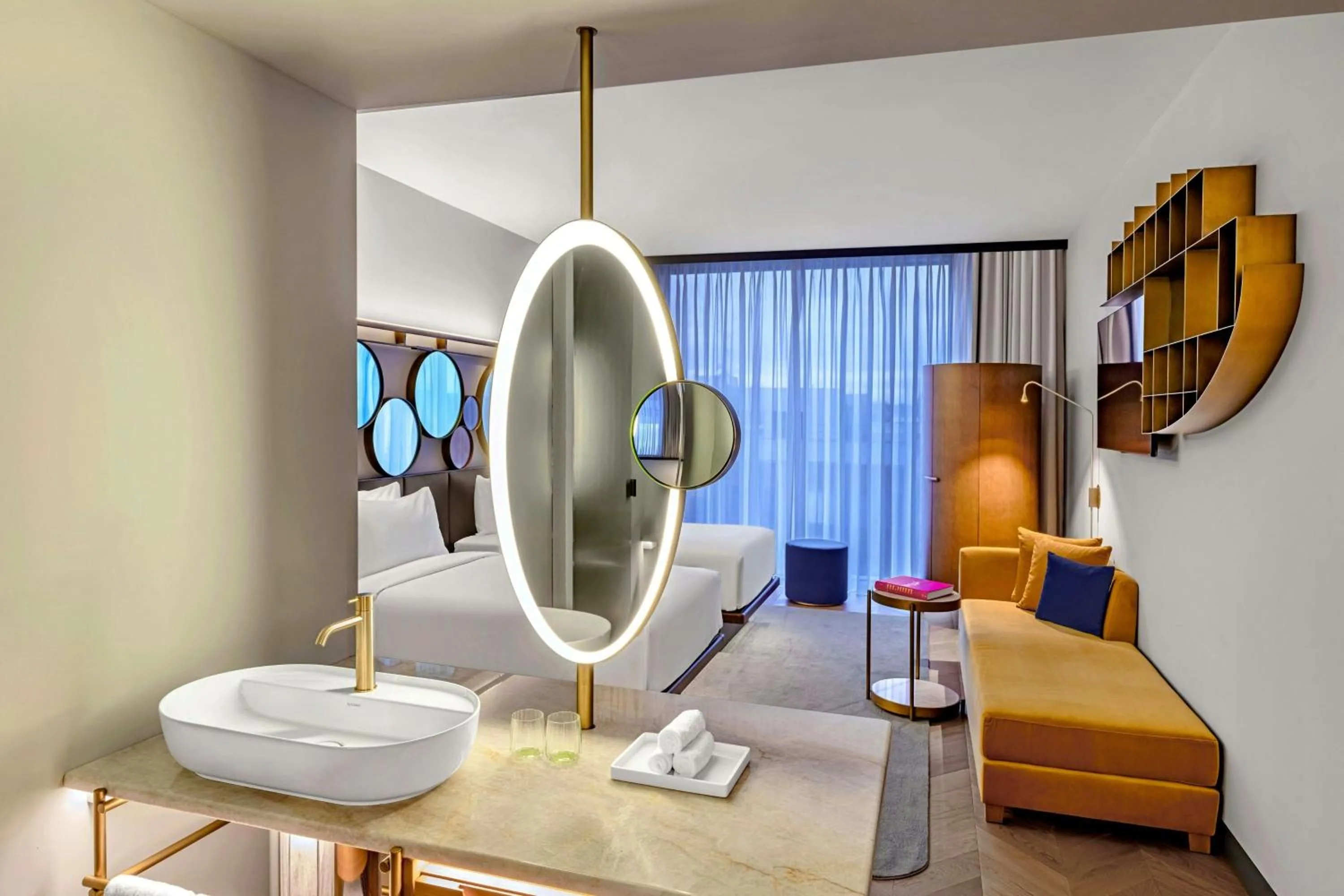 Photo of the whole room in W Prague