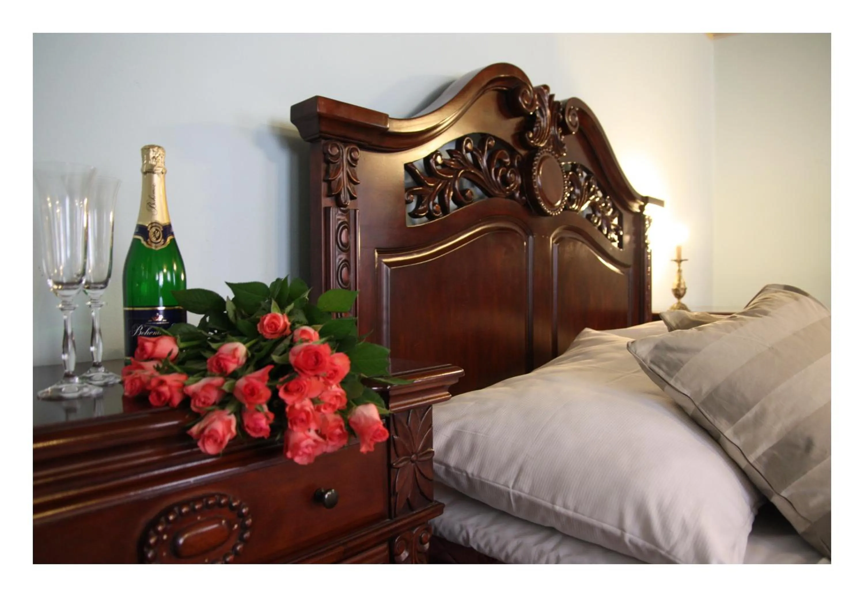 Bed in Prague Golden Age