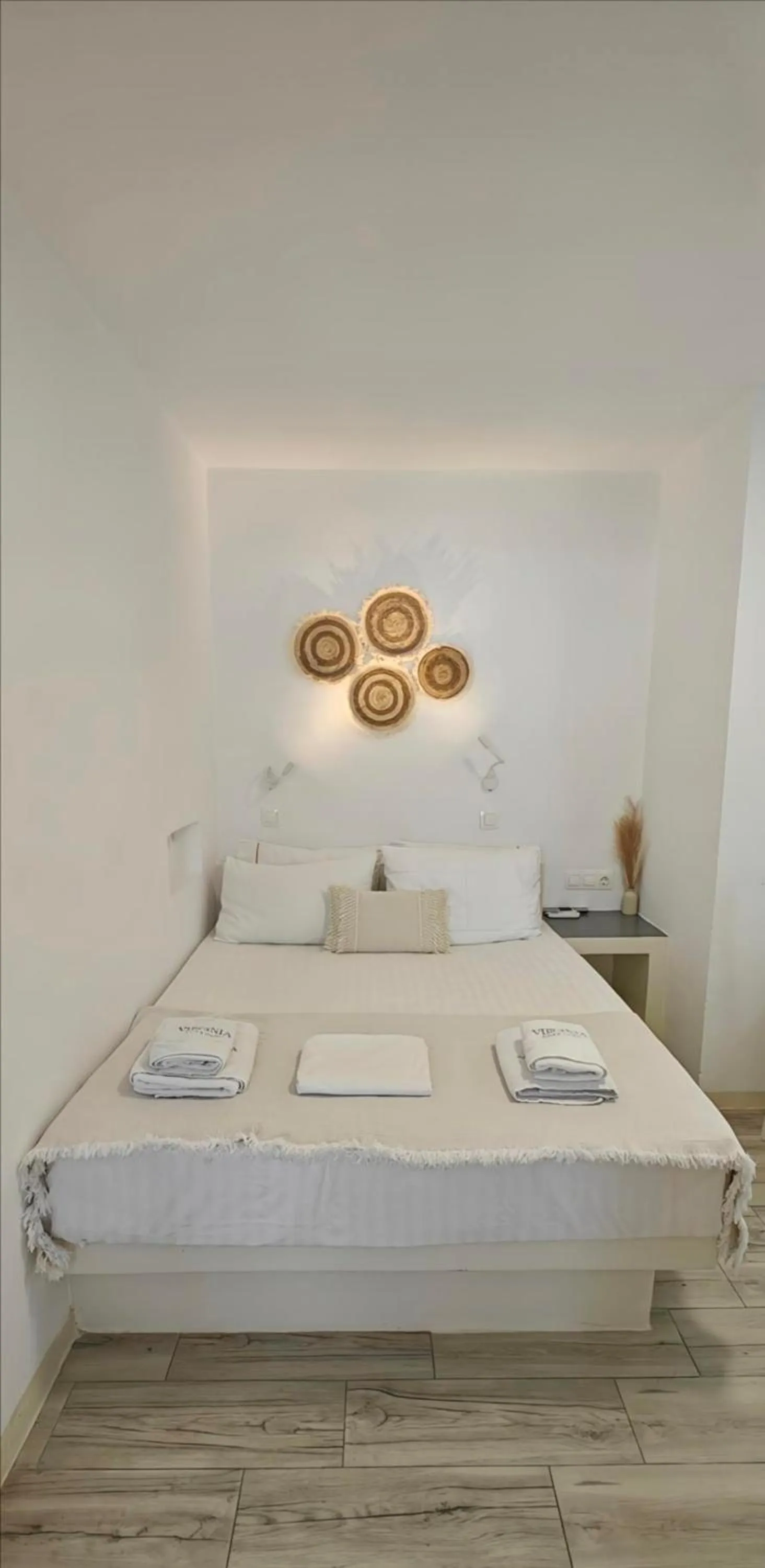 Bed in Tinos Heritage Plateia