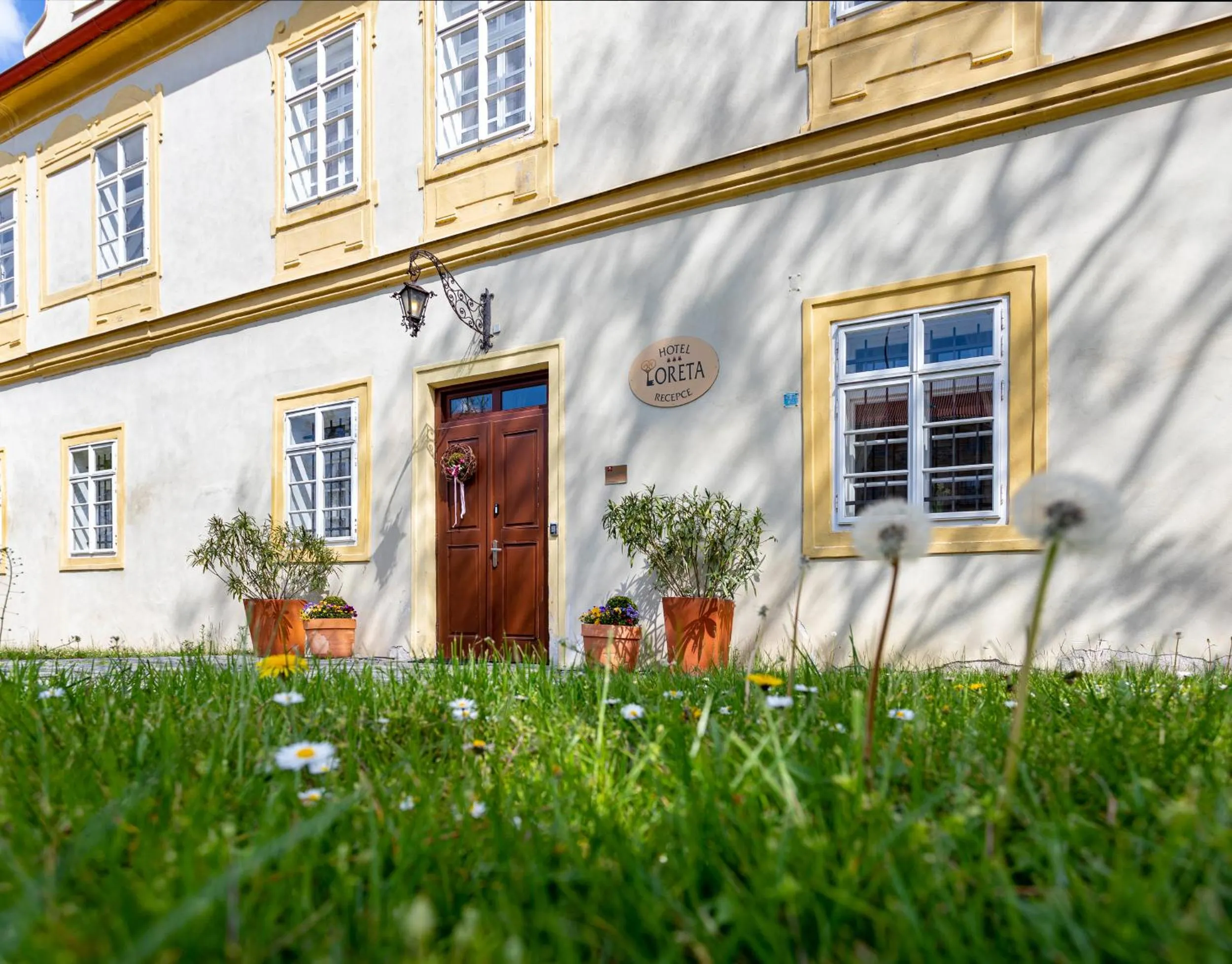 Loreta Hotel