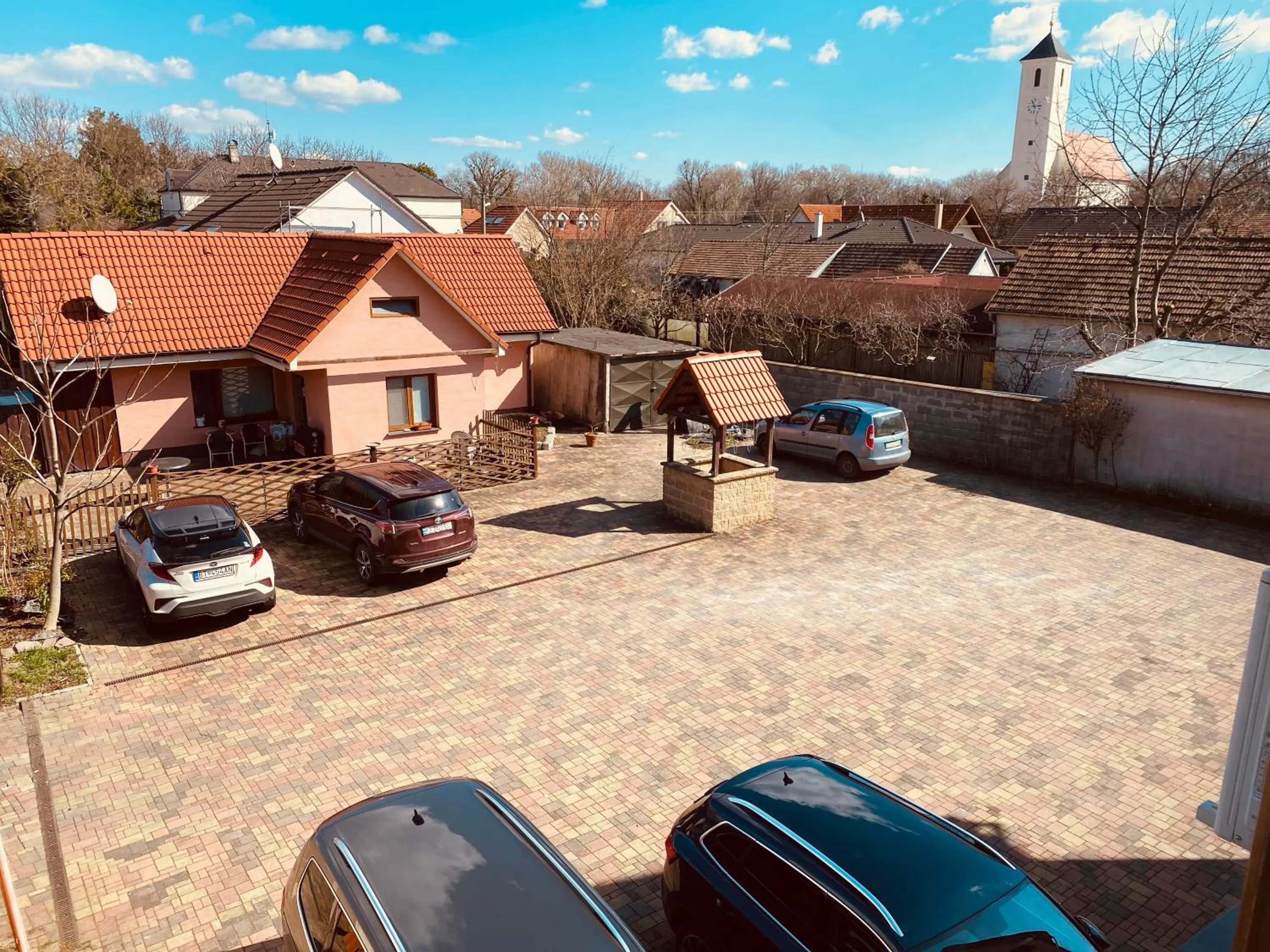 Inner courtyard view in Rusovský Penzión