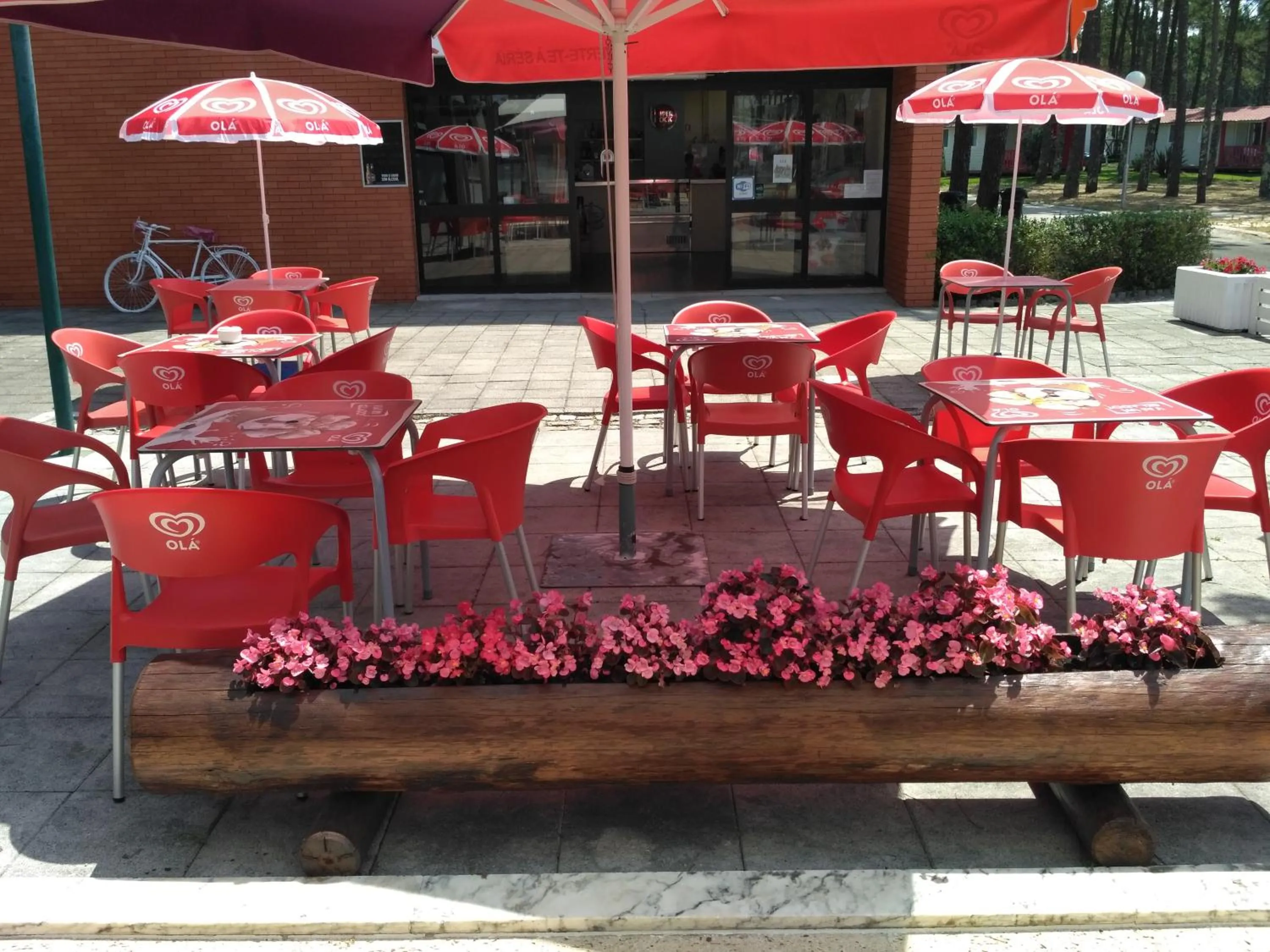 Food and drinks in Parque de Campismo Orbitur Vagueira