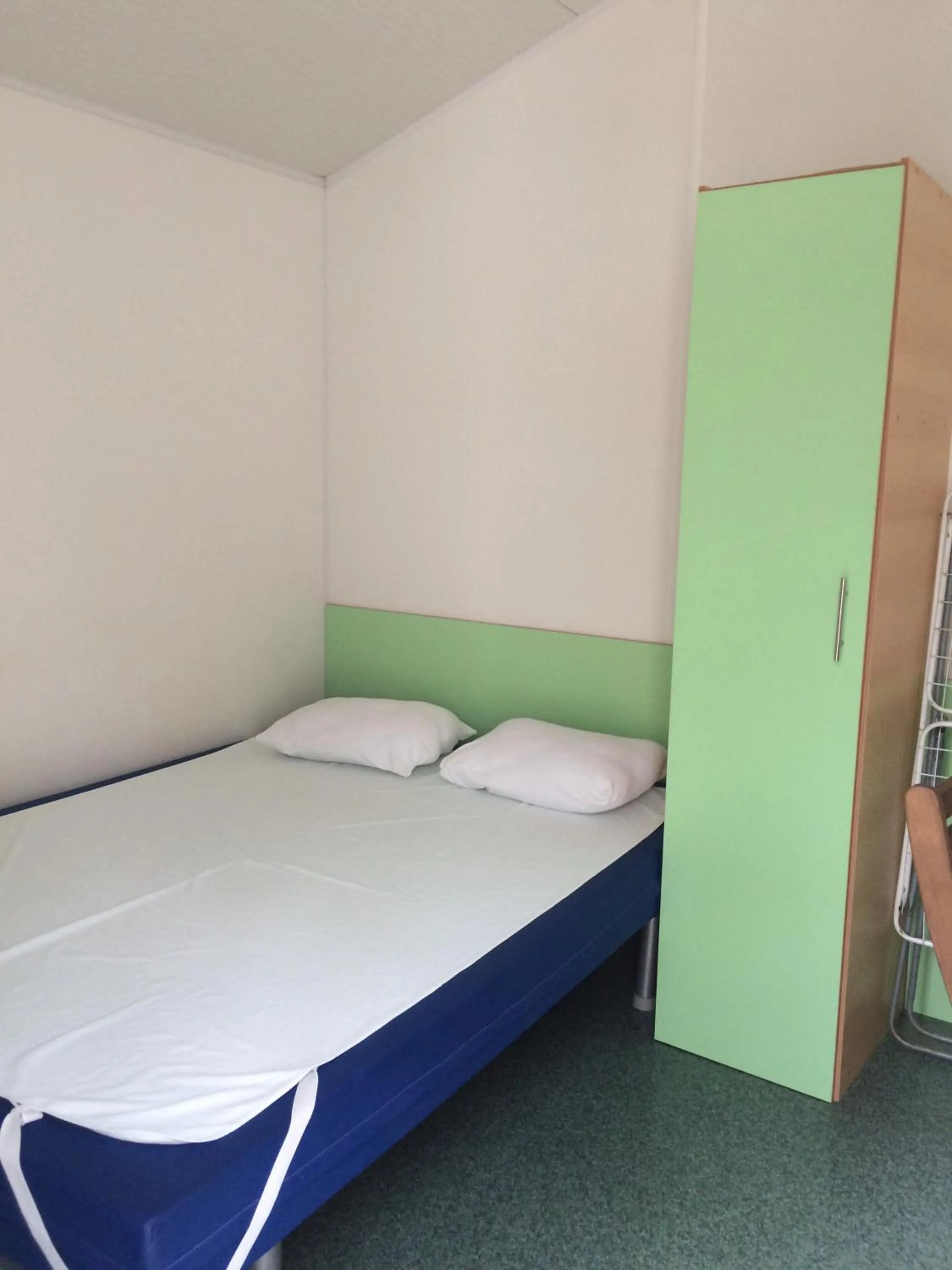 Bedroom, Bed in Parque de Campismo Orbitur Vagueira