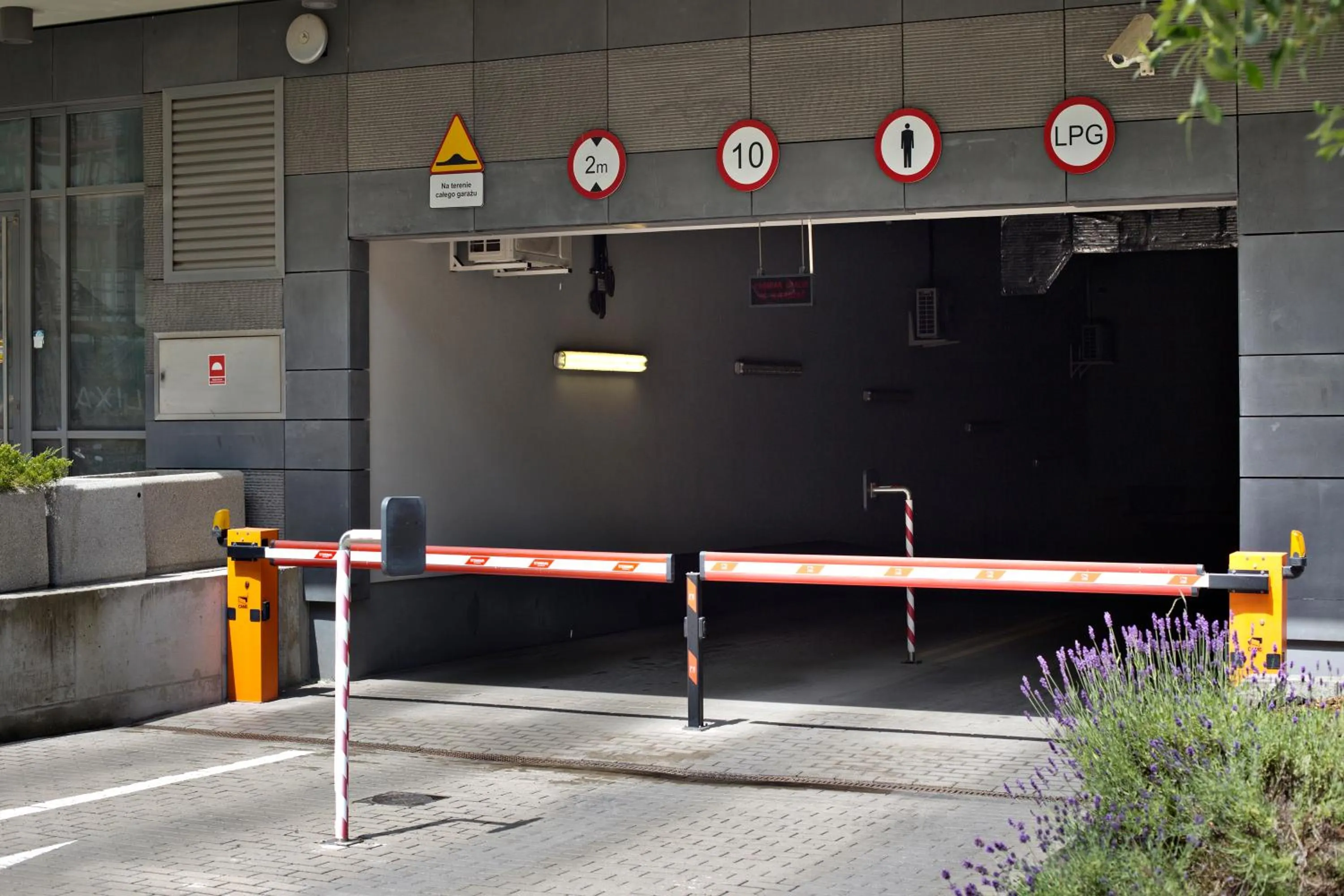 Facade/entrance in P&O Giełdowa Serviced Apartments