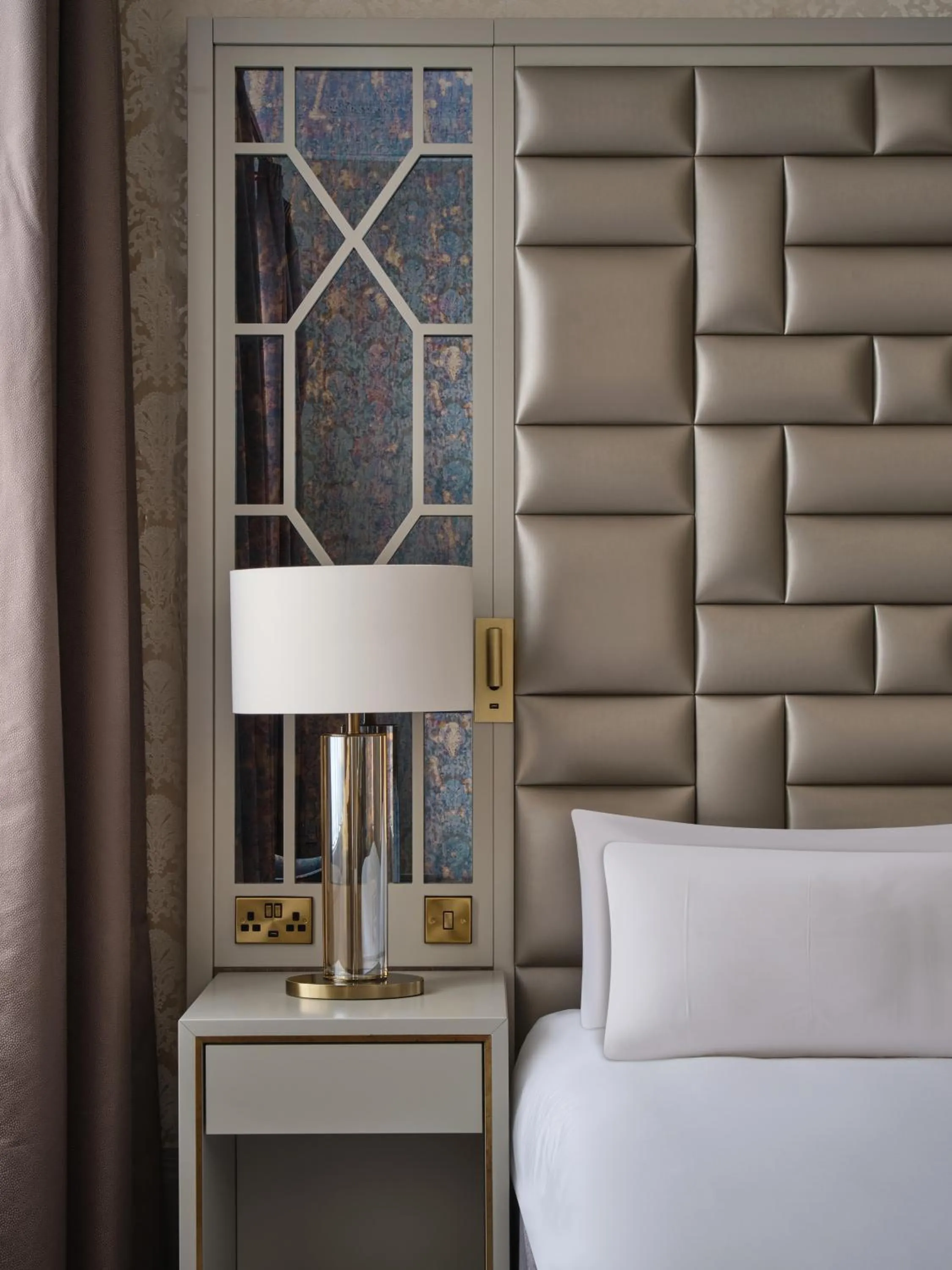 Bed in Henrietta House, a member of Radisson Individuals