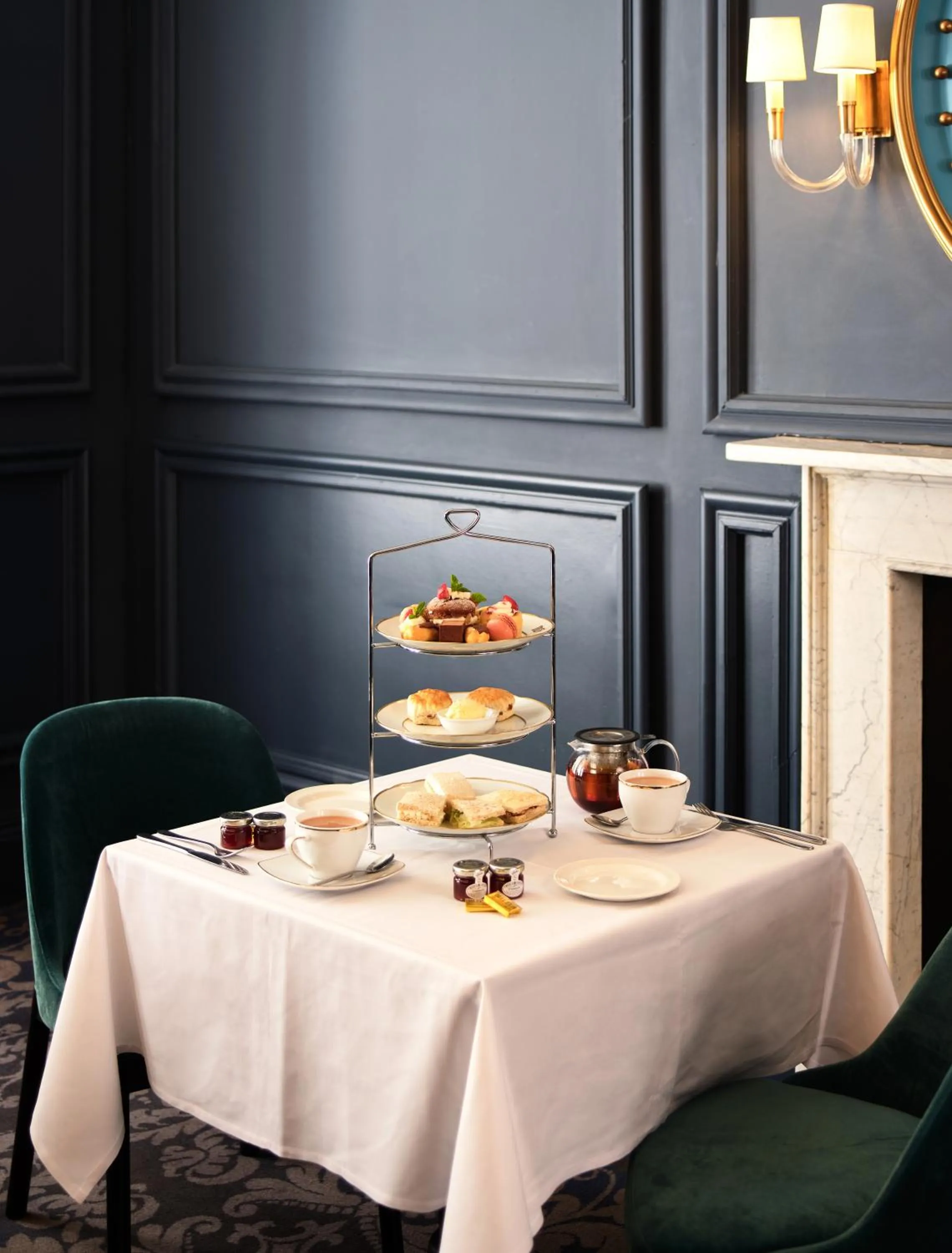 Breakfast in Henrietta House, a member of Radisson Individuals