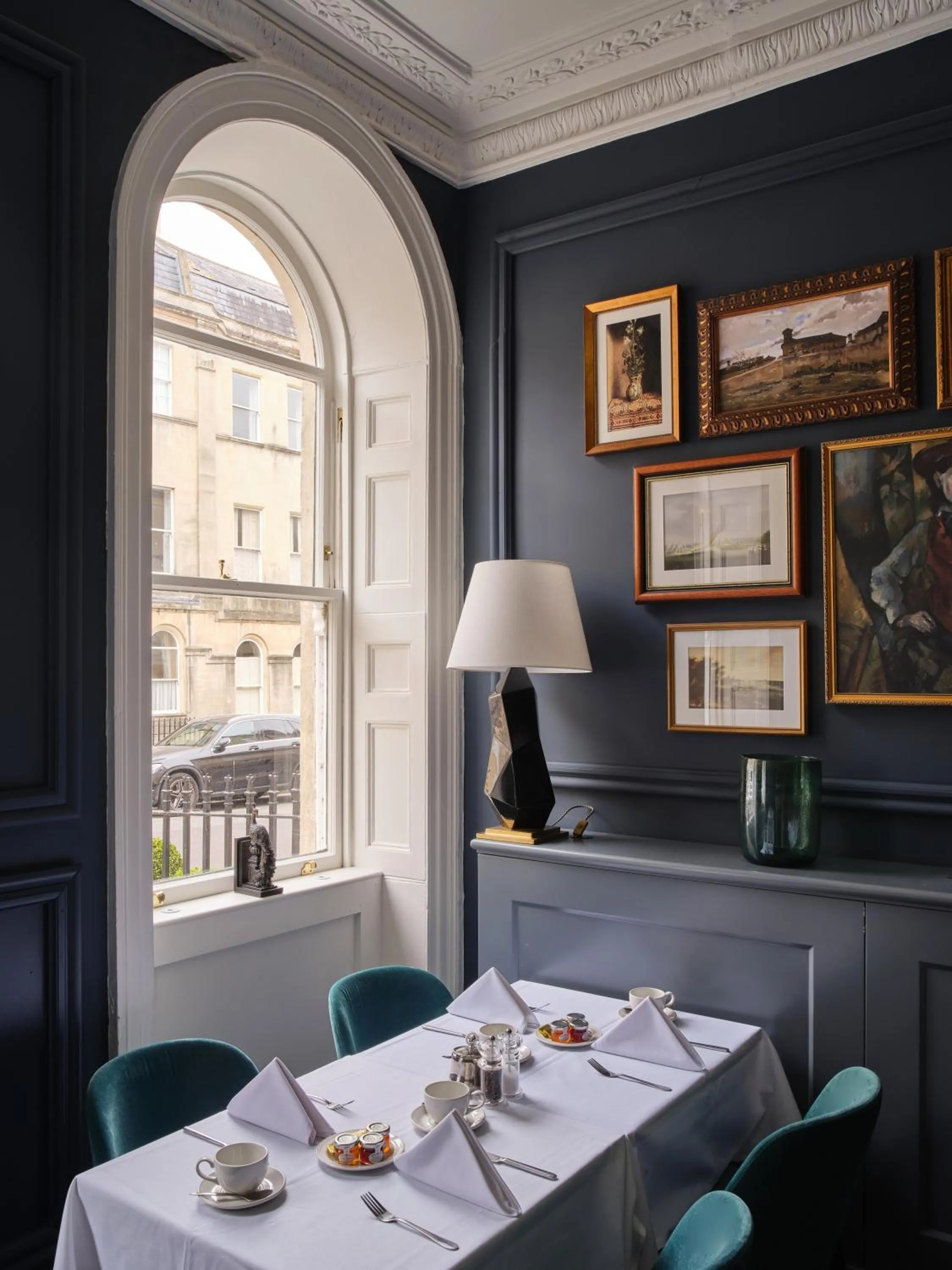 Restaurant/places to eat in Henrietta House, a member of Radisson Individuals