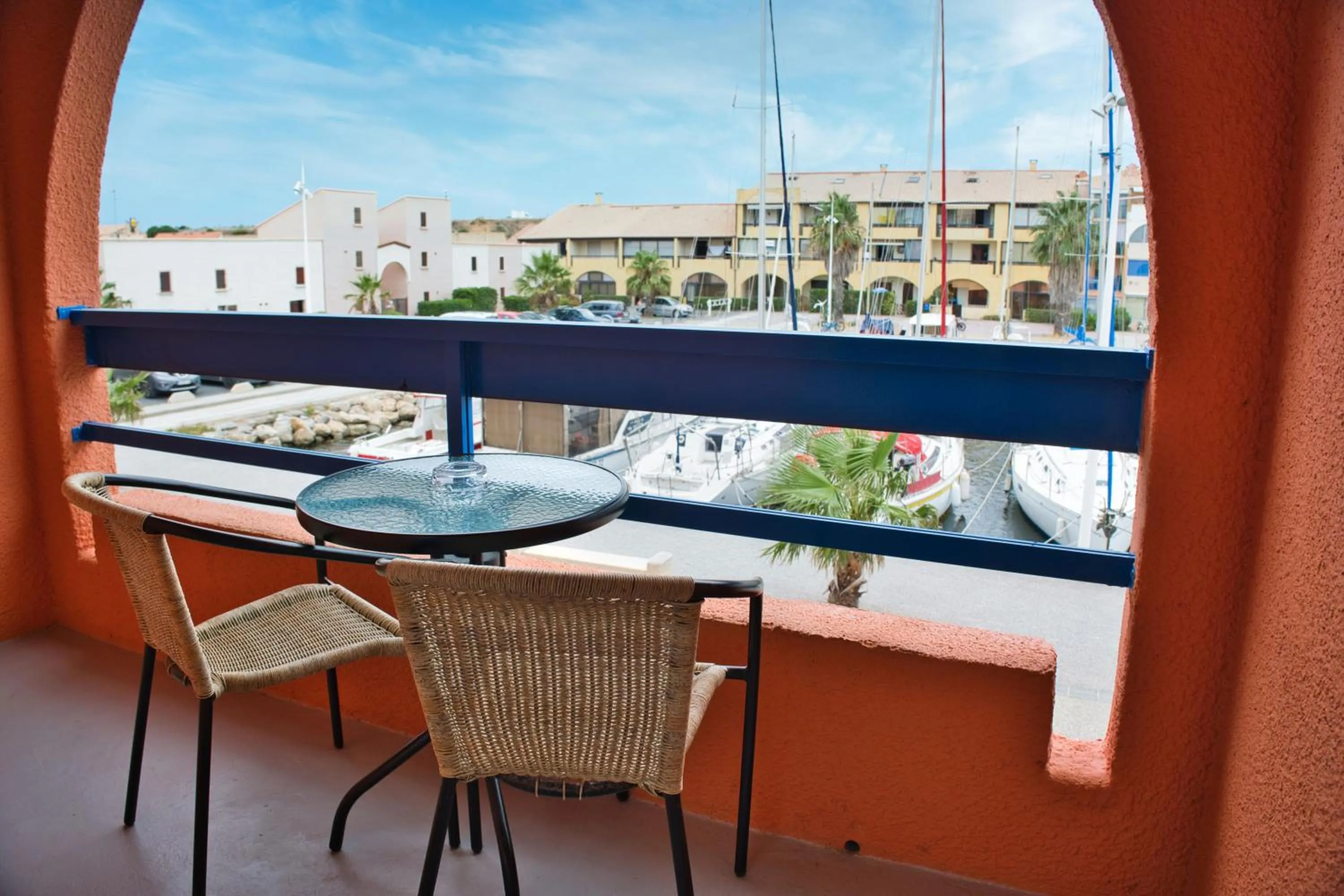 Balcony/Terrace in Cit'Hotel des 2 Golfs