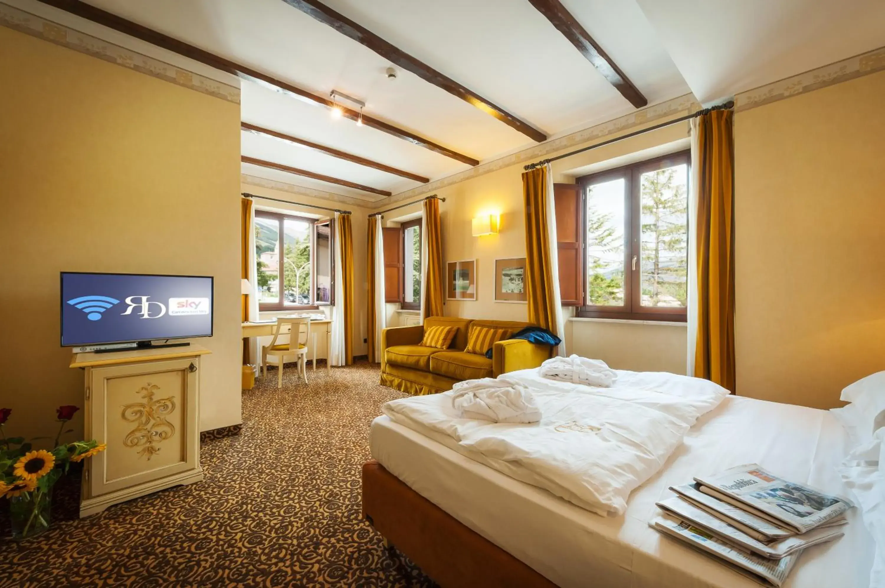 Triple Room in Relais Ducale Spa & Pool Triple Room in Relais Ducale Spa & Pool