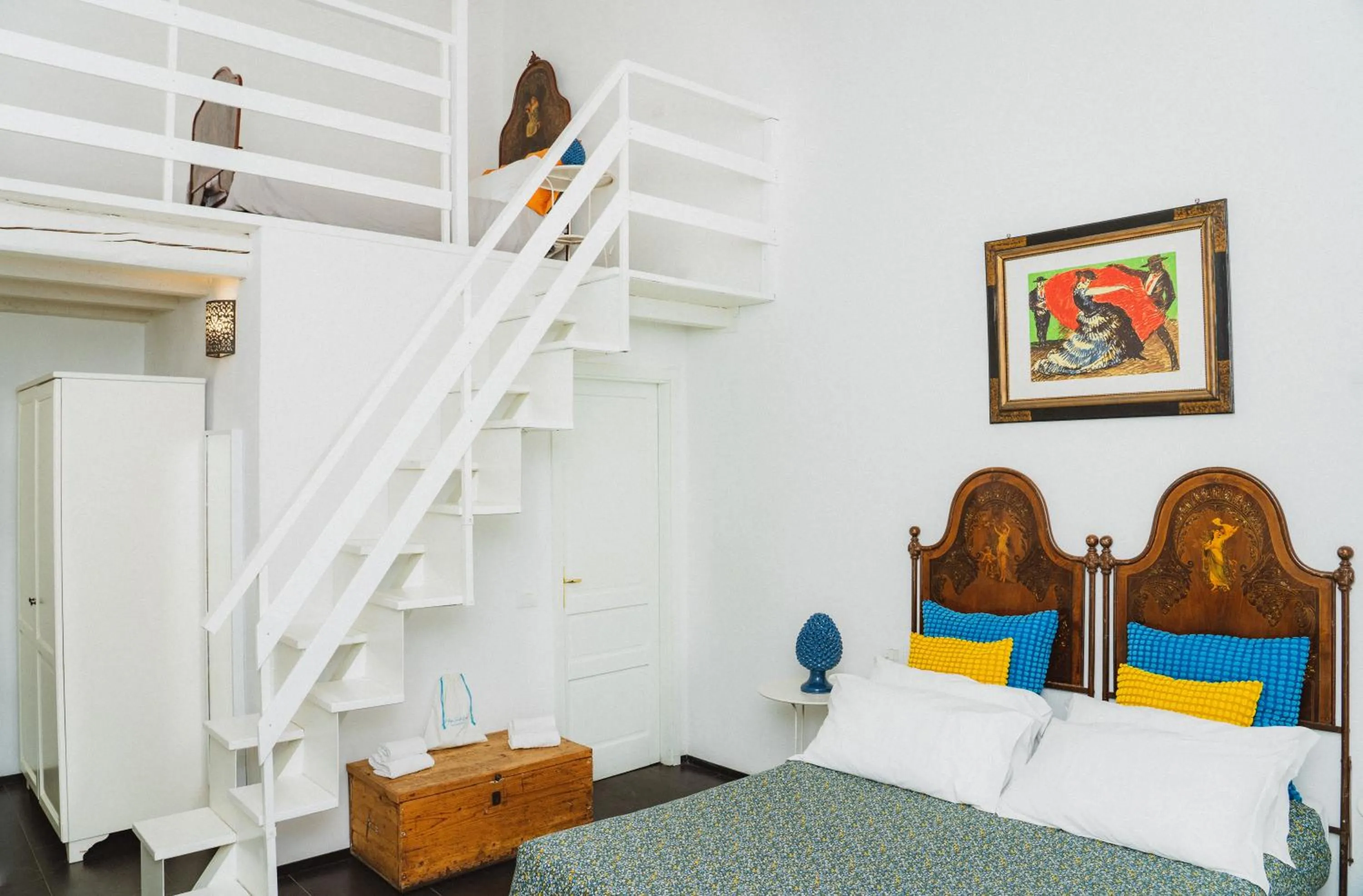 Bed in Boutique Hotel Molo Santa Lucia